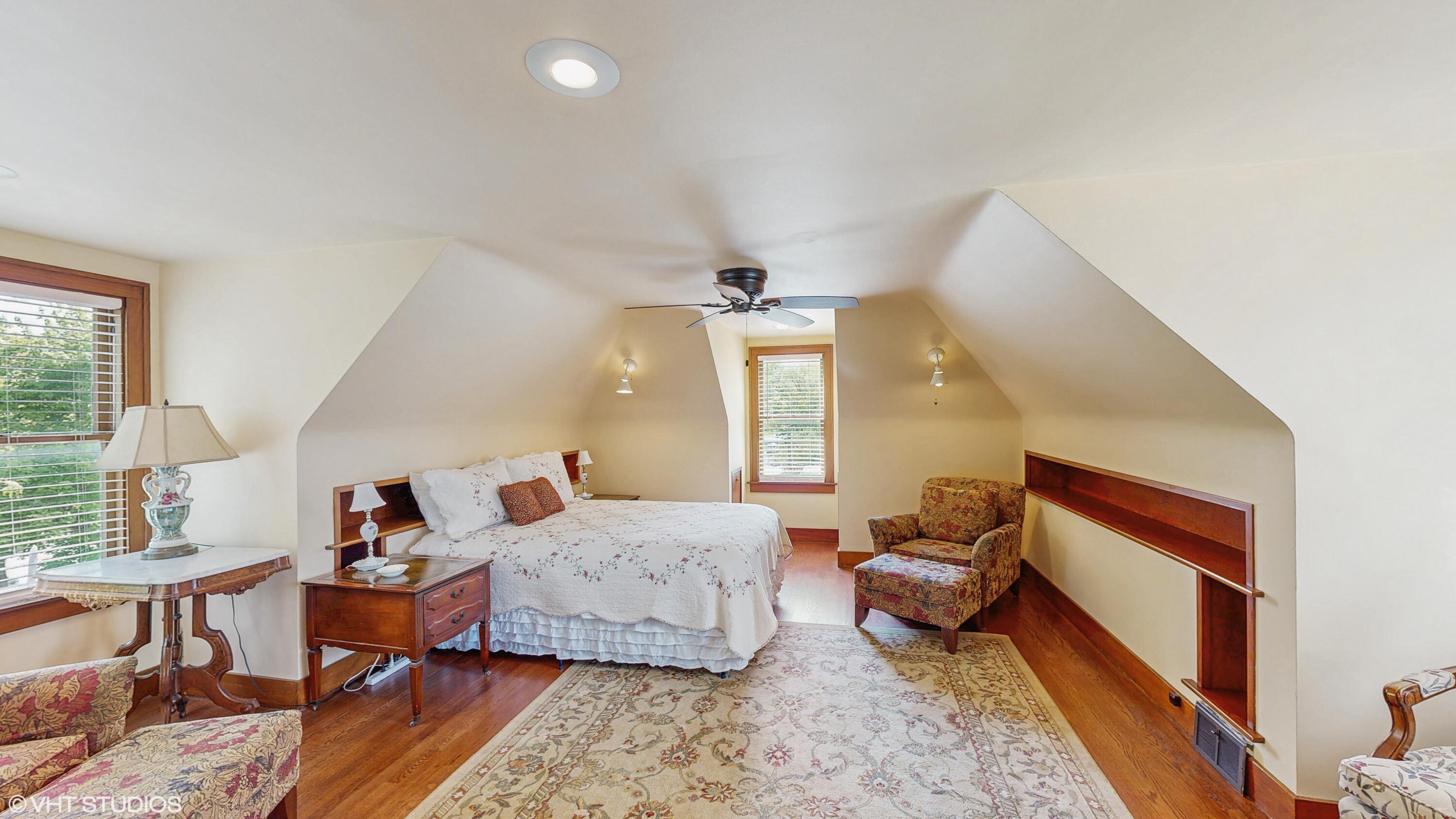 301 Washington Street, Valparaiso, IN 46383; Image #40