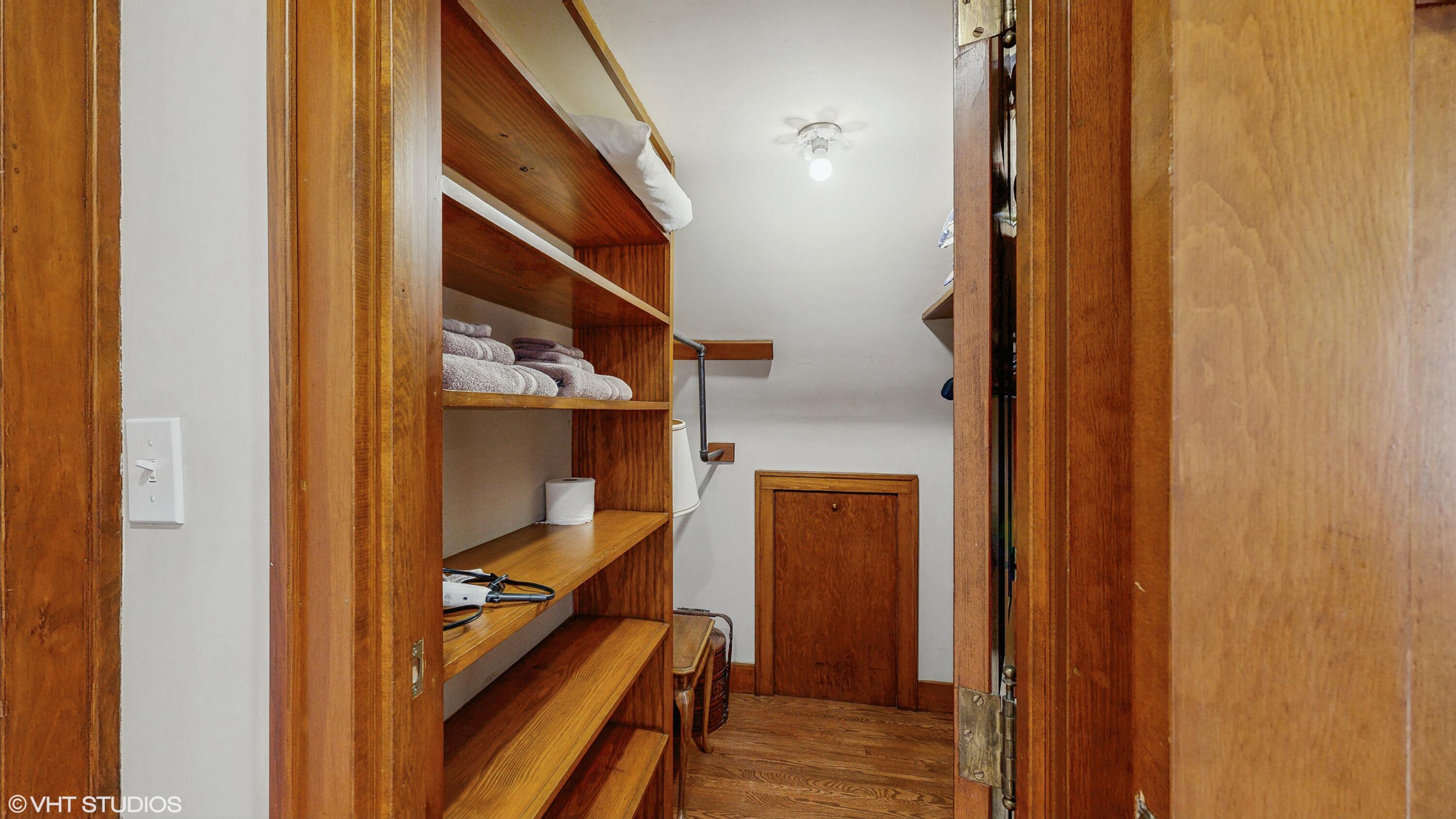 301 Washington Street, Valparaiso, IN 46383; Image #41