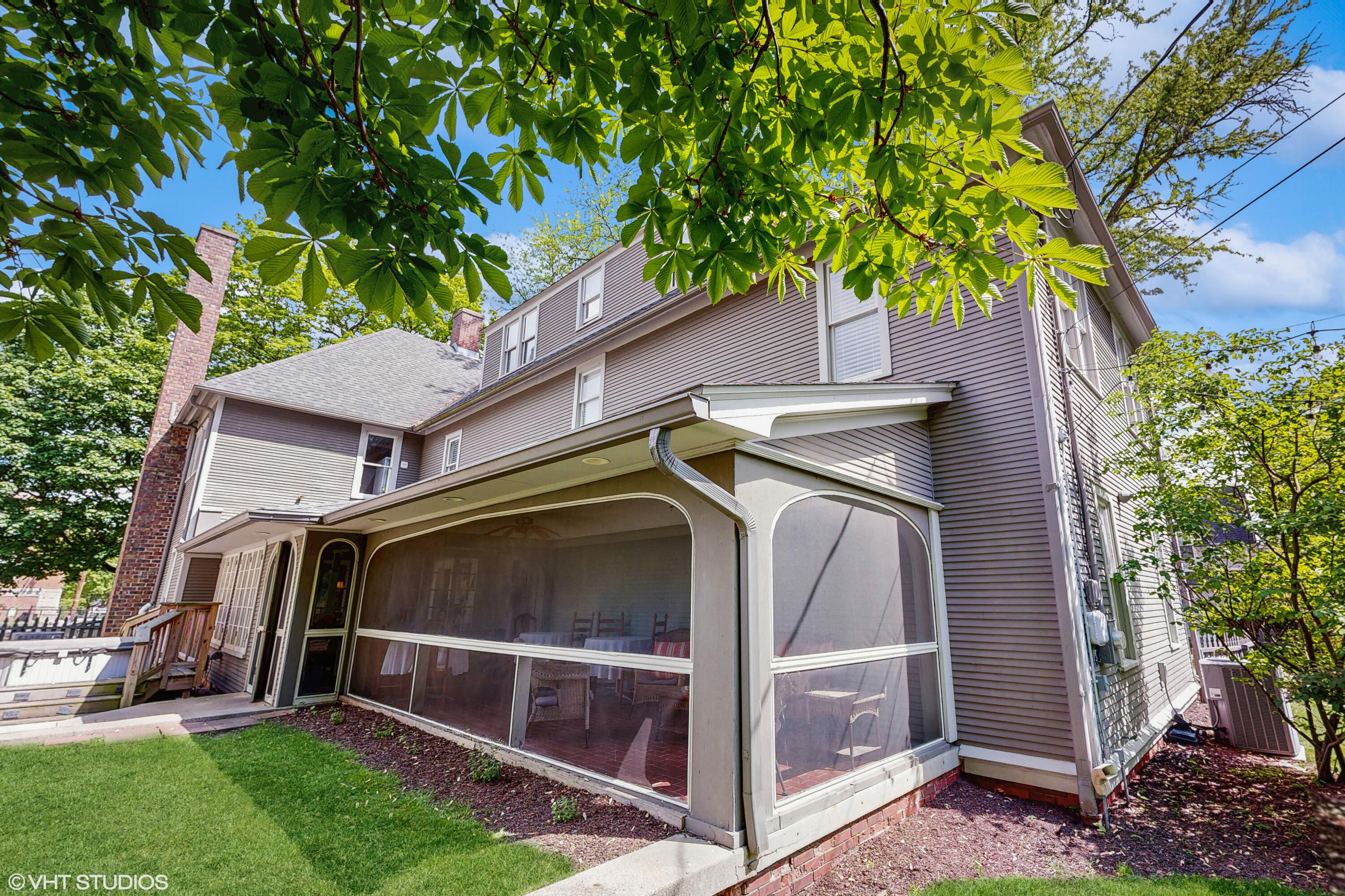 301 Washington Street, Valparaiso, IN 46383; Image #54