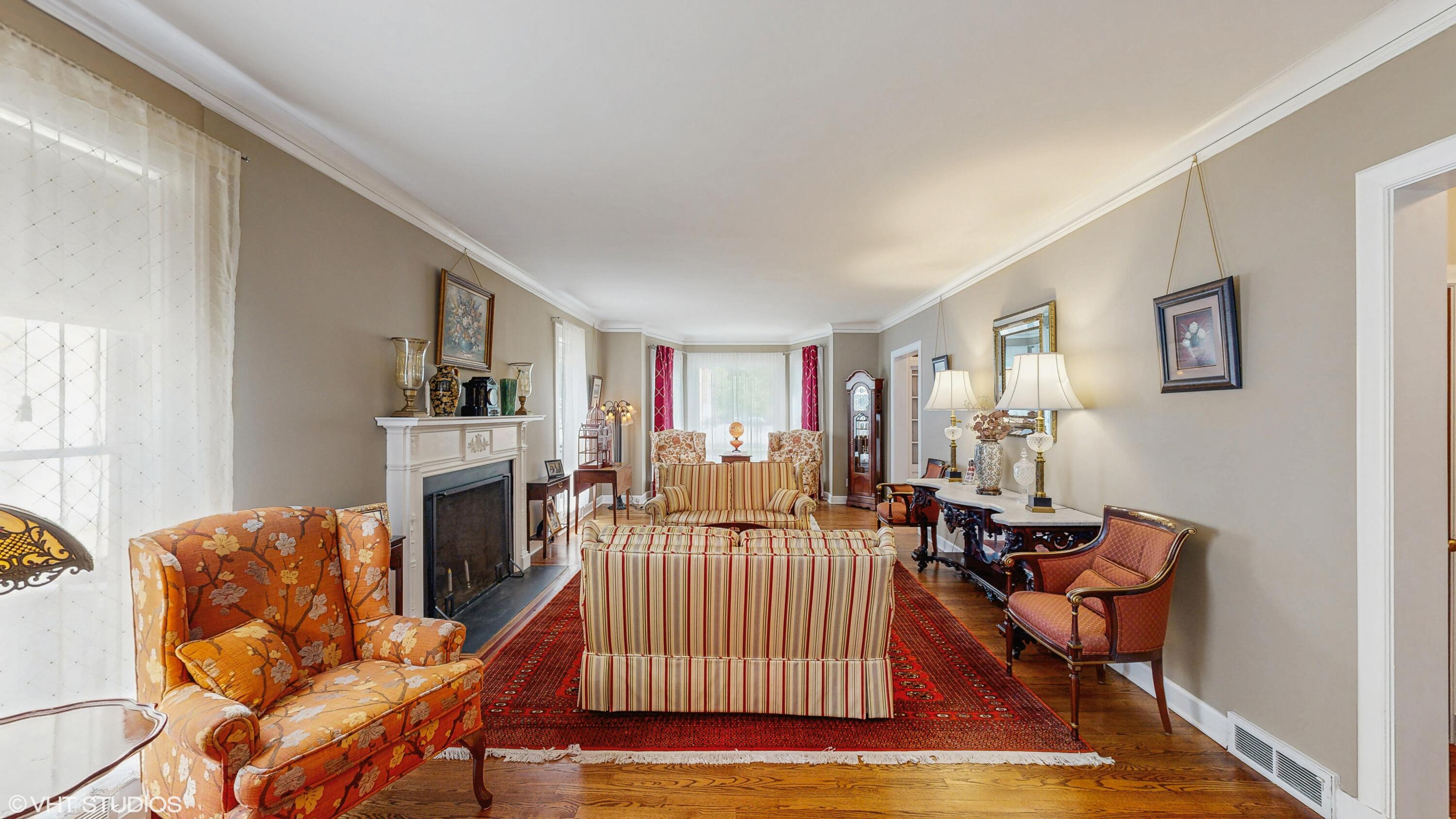 301 Washington Street, Valparaiso, IN 46383; Image #9
