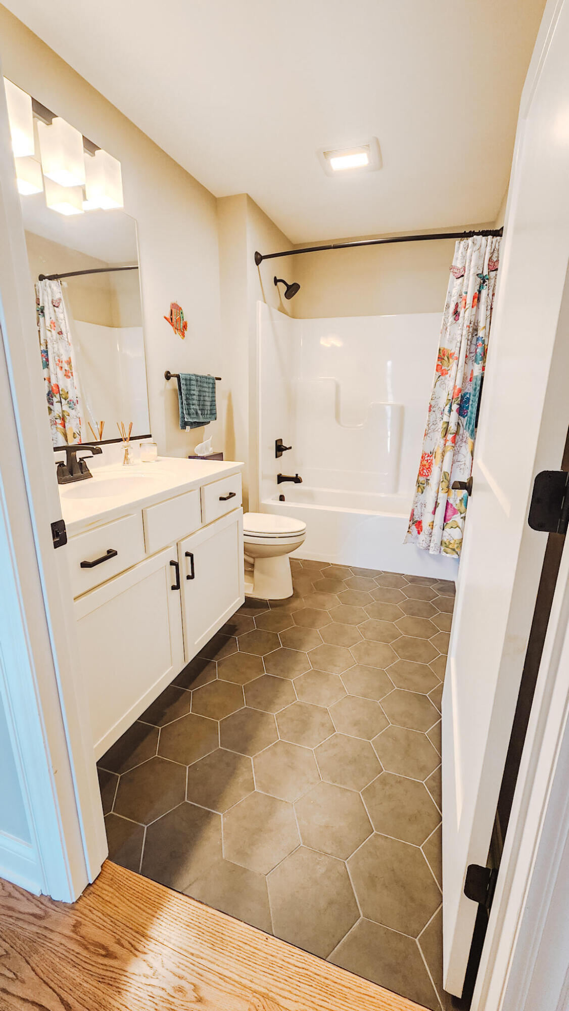 2030 Peace Parkway Court, Schererville, IN 46375; Image #22