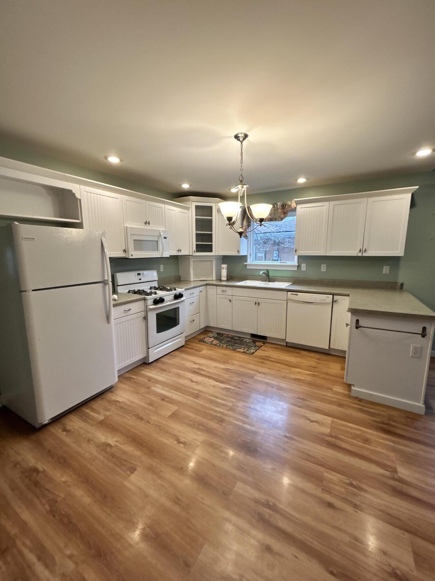 708 S Main Street, Kouts, IN 46347; Image #5