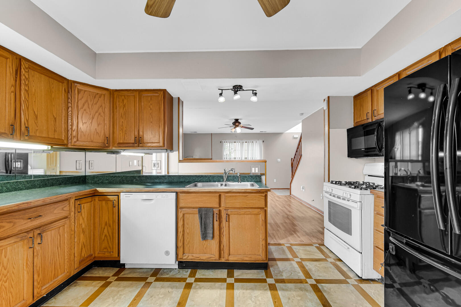 6837 Swan Lane, Schererville, IN 46375; Image #12