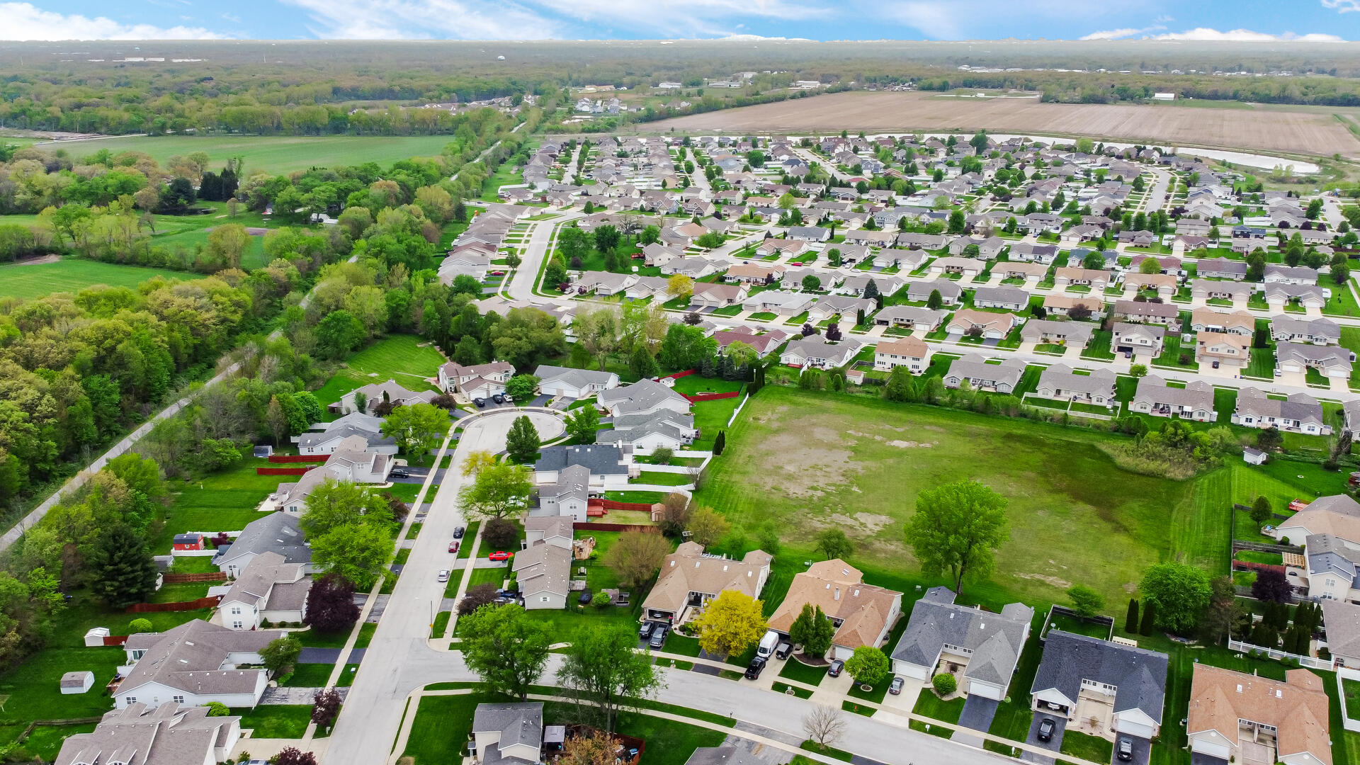 6837 Swan Lane, Schererville, IN 46375; Image #4