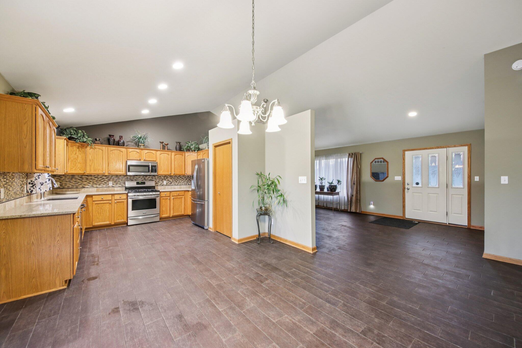 9396 Calumet Street, Dyer, IN 46311; Image #12