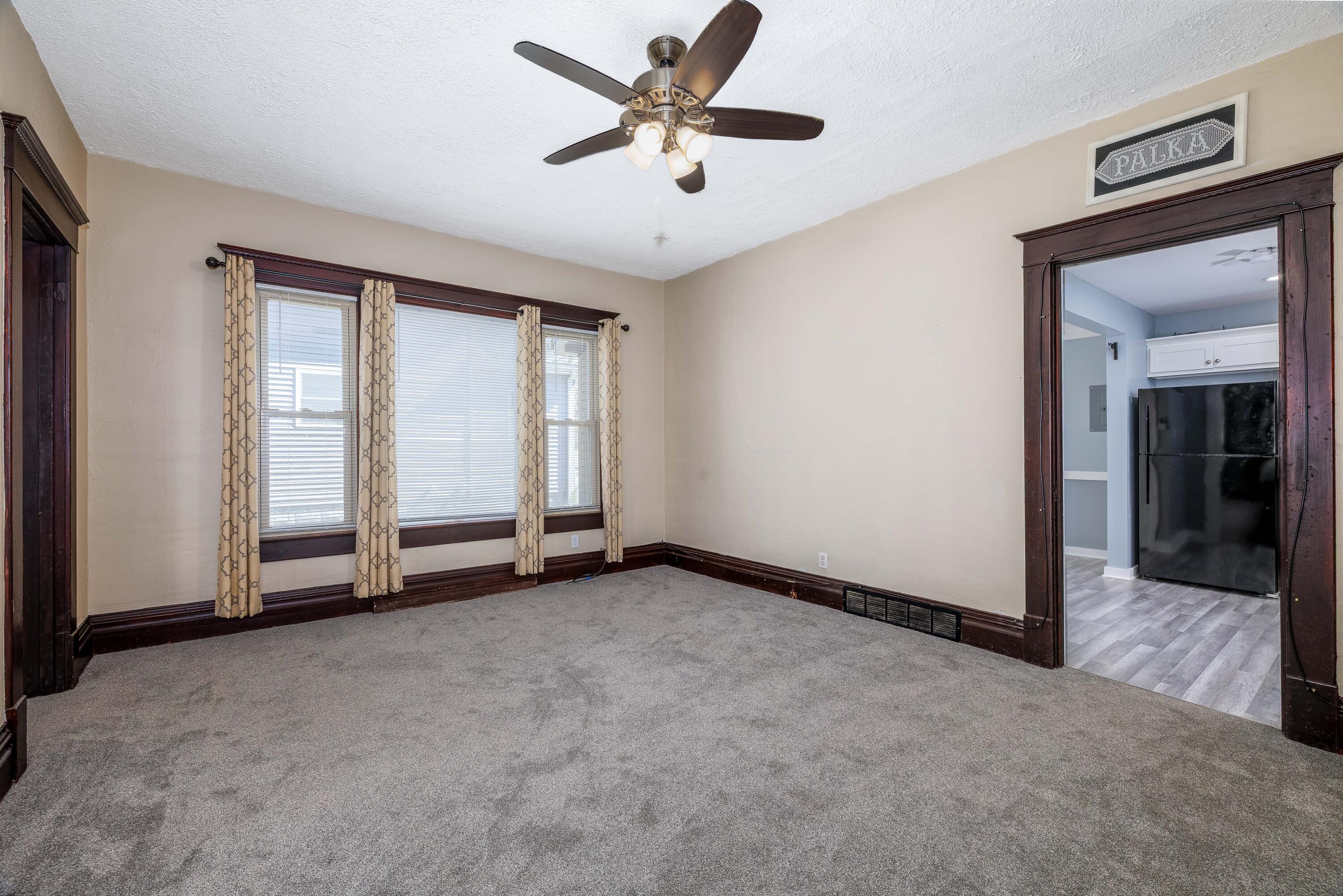 103 W Lincoln Street, Kentland, IN 47951; Image #10