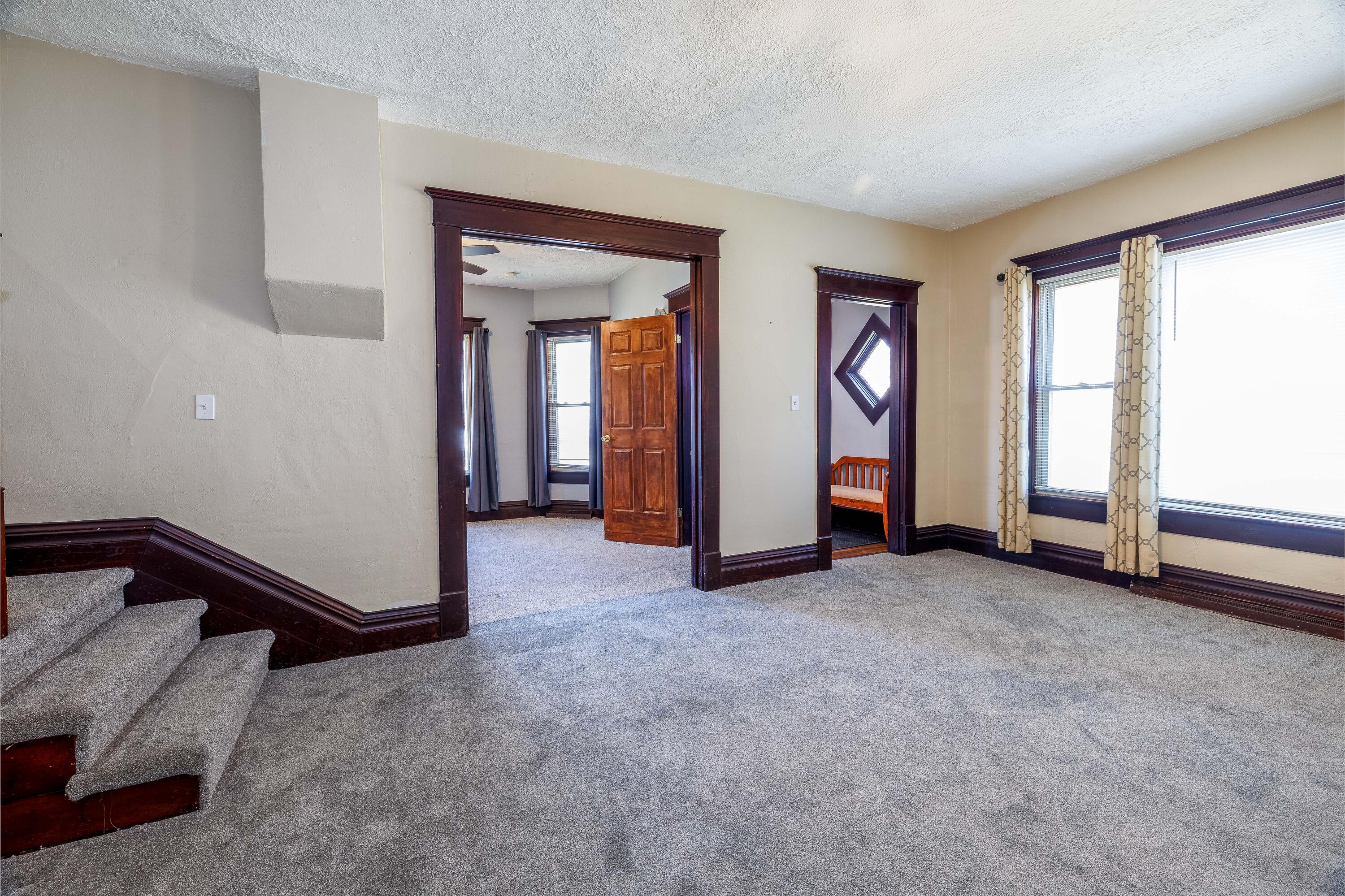 103 W Lincoln Street, Kentland, IN 47951; Image #11