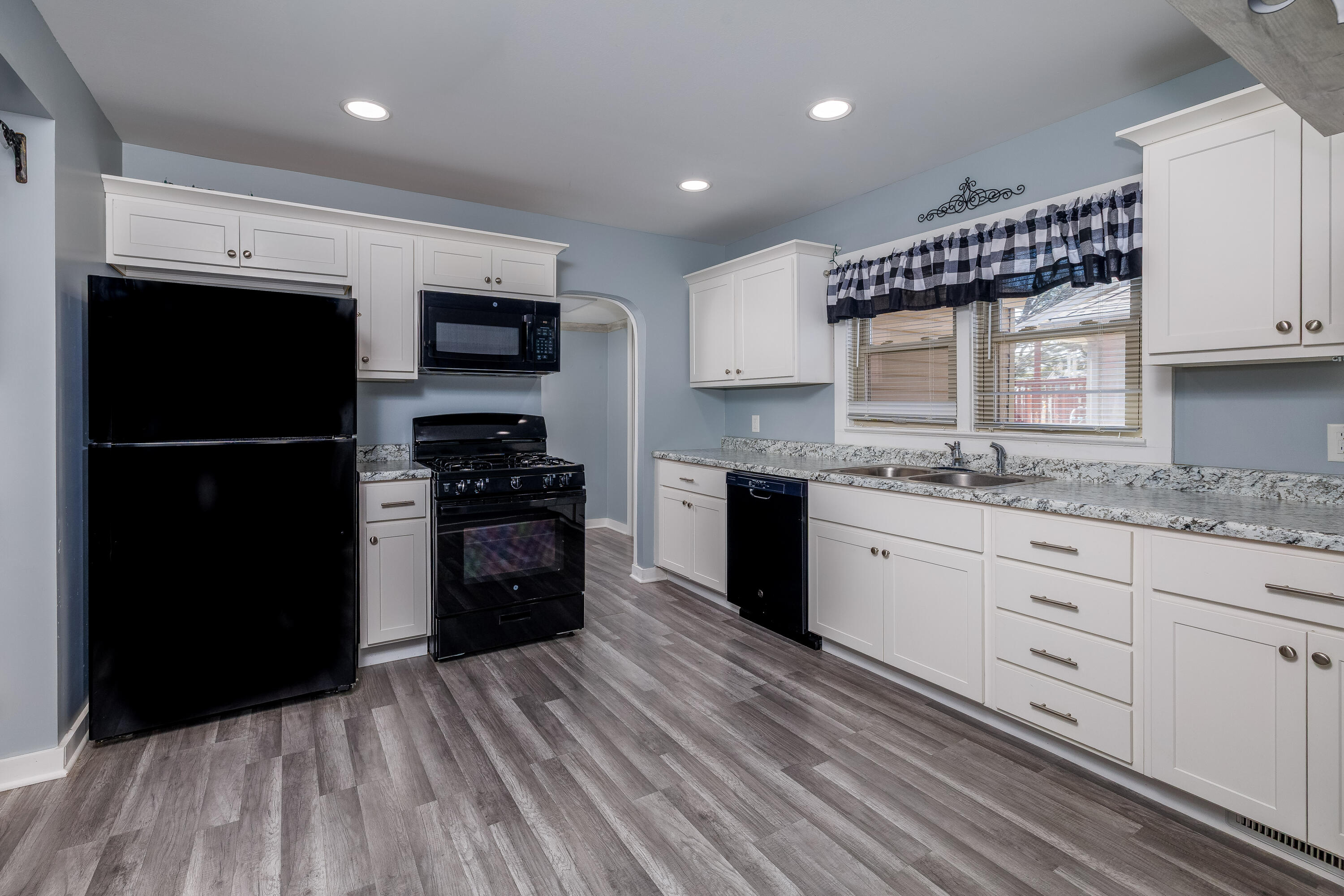 103 W Lincoln Street, Kentland, IN 47951; Image #16
