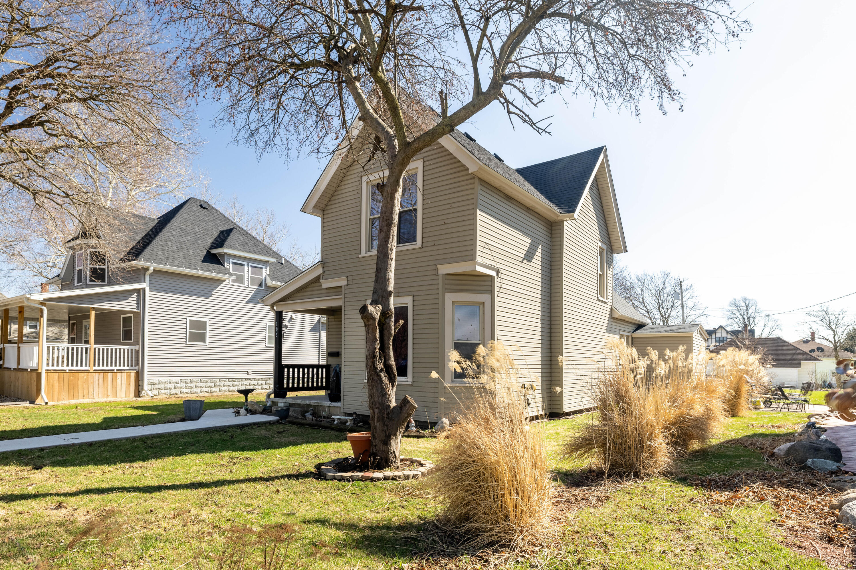 103 W Lincoln Street, Kentland, IN 47951; Image #3
