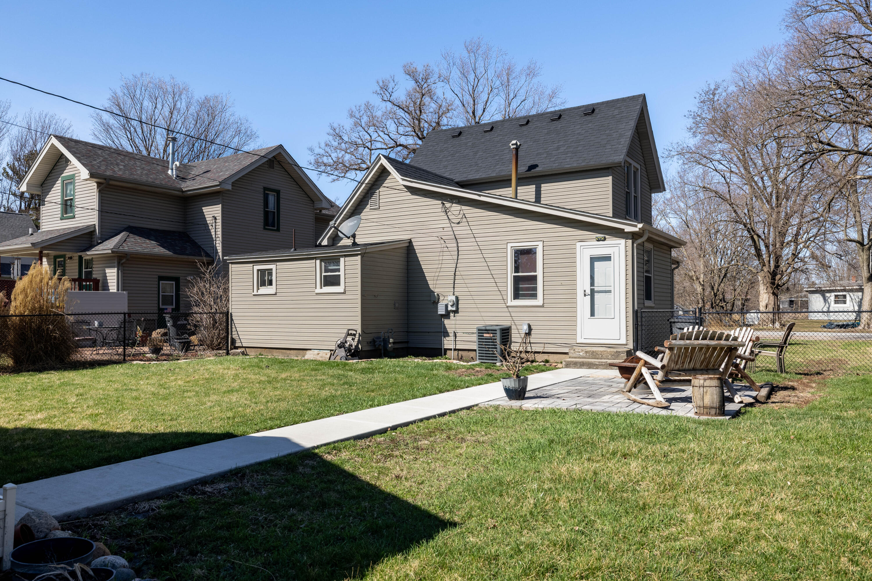 103 W Lincoln Street, Kentland, IN 47951; Image #5
