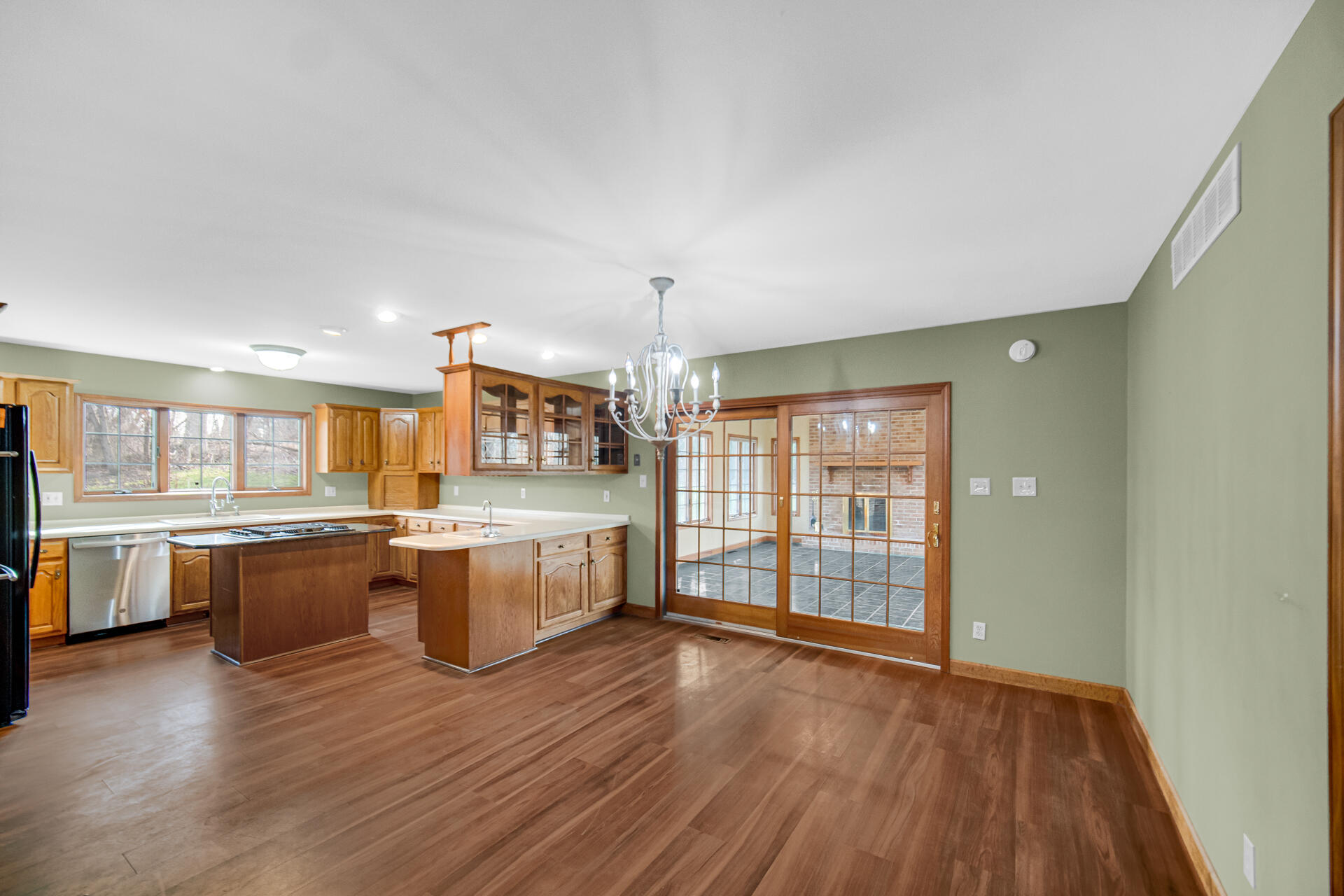 158 York Circle, Valparaiso, IN 46385; Image #7