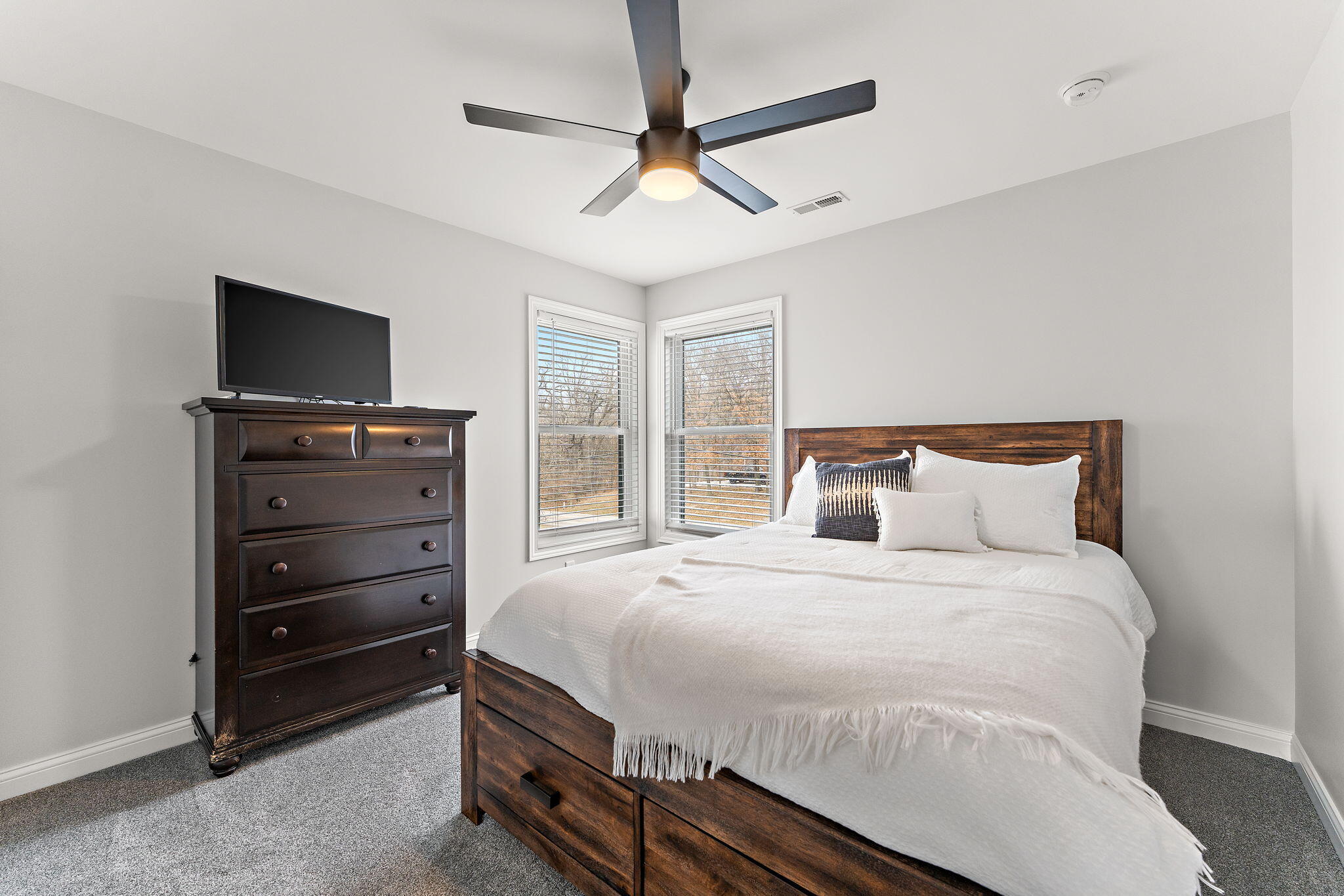 20 E 780 N, Lake Village, IN 46349; Image #37