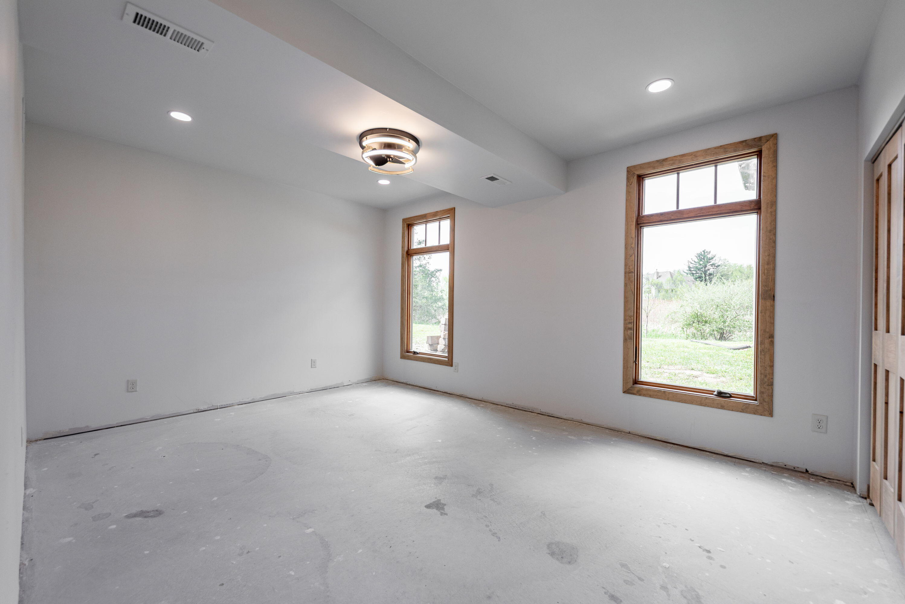 11700 Westvalley Drive, Crown Point, IN 46307; Image #27