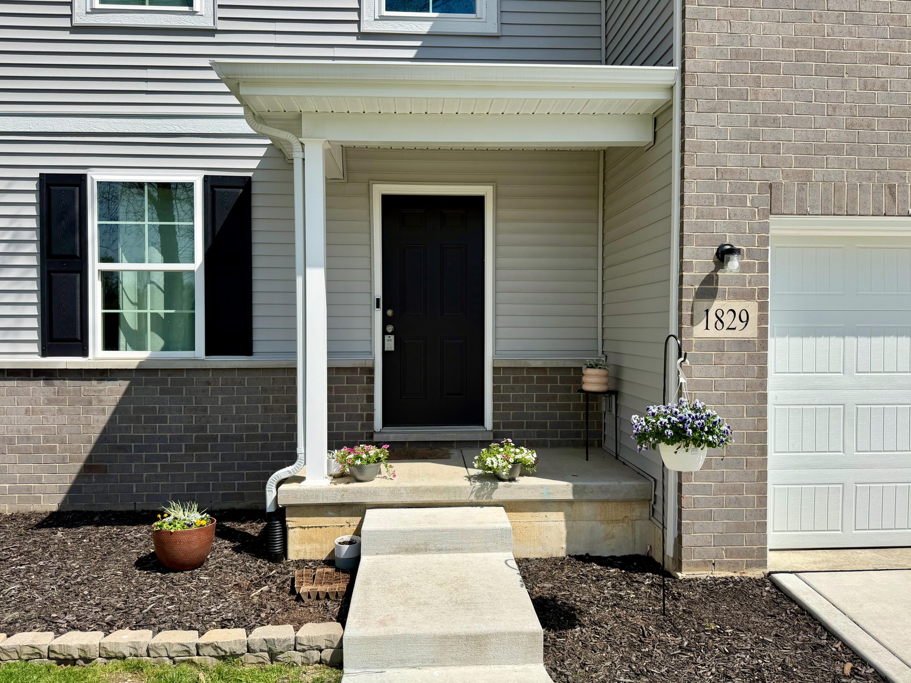 1829 S Creekside Court, Westville, IN 46391; Image #2
