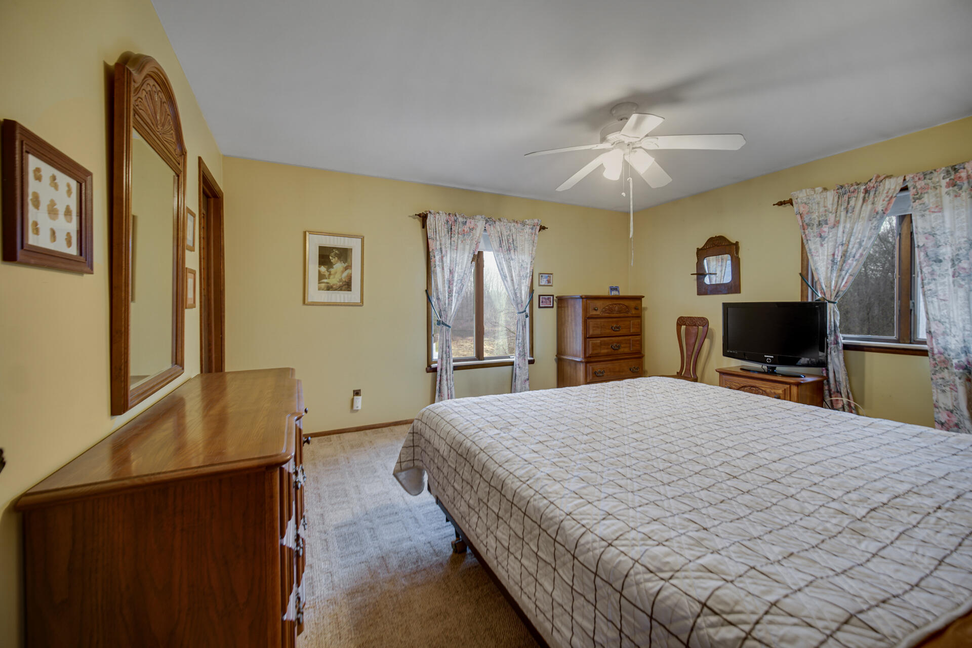 490 W Us Hwy 30, Valparaiso, IN 46385; Image #16