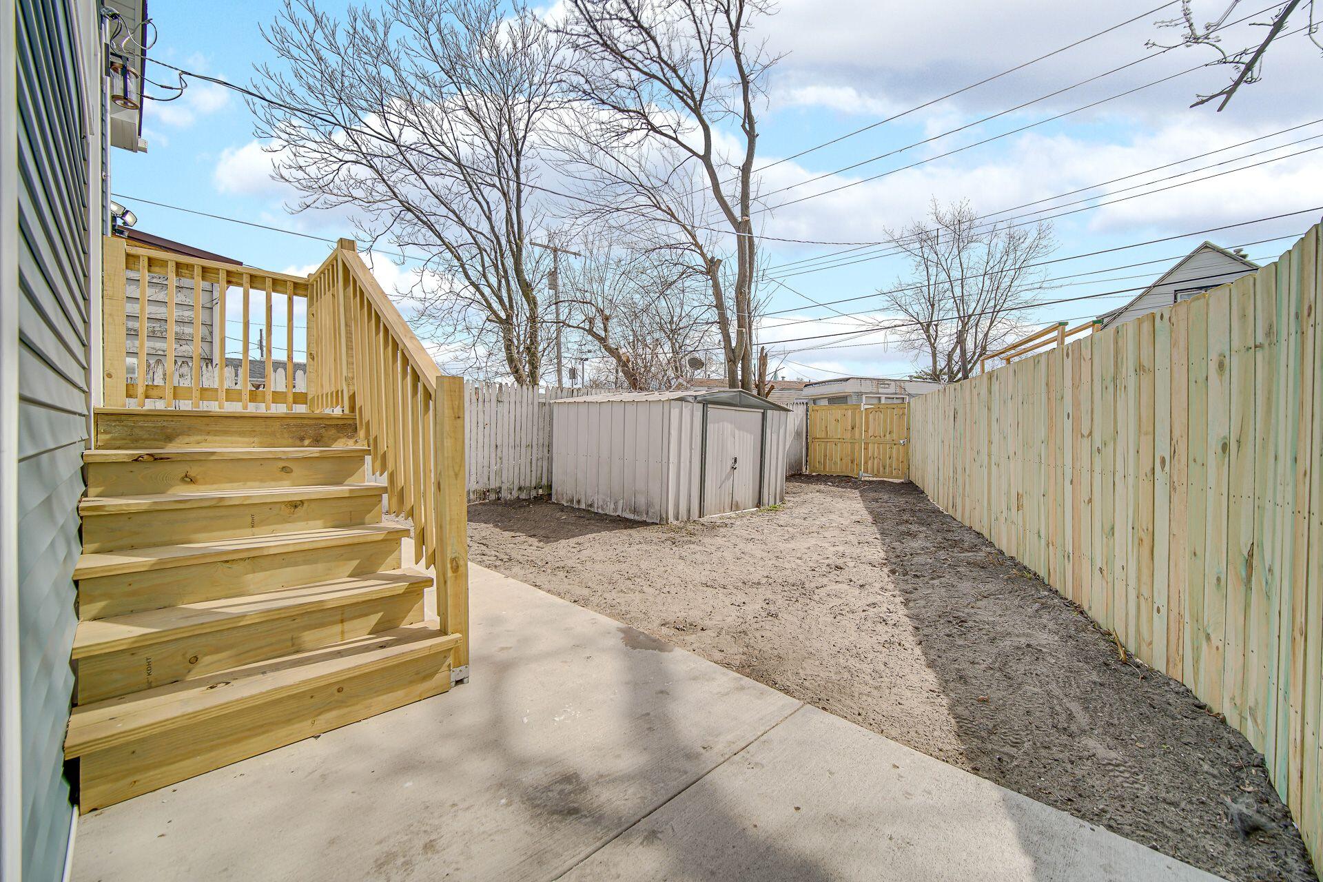 724 Willow Court, Hammond, IN 46320; Image #4