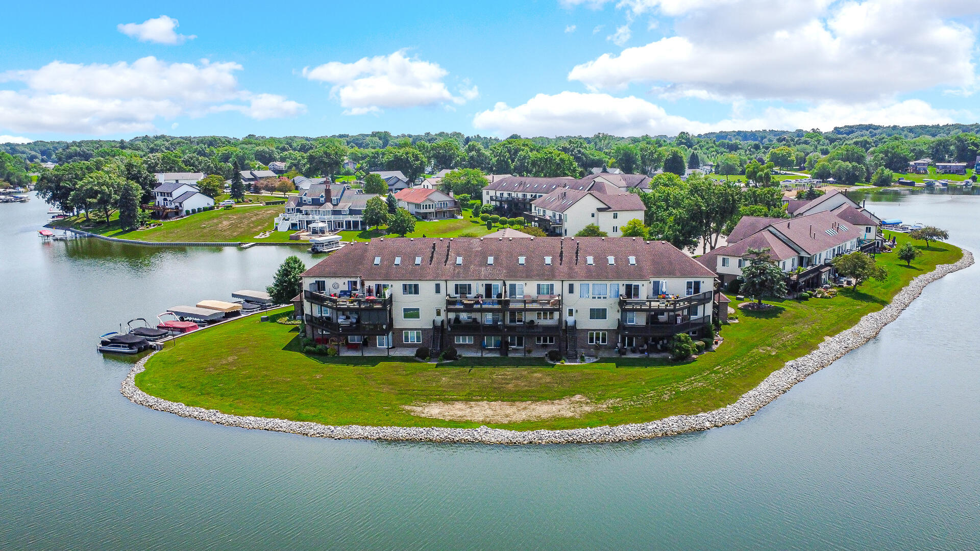 5040 Spinnaker Lane, Crown Point, IN #C, 46307; Image #15