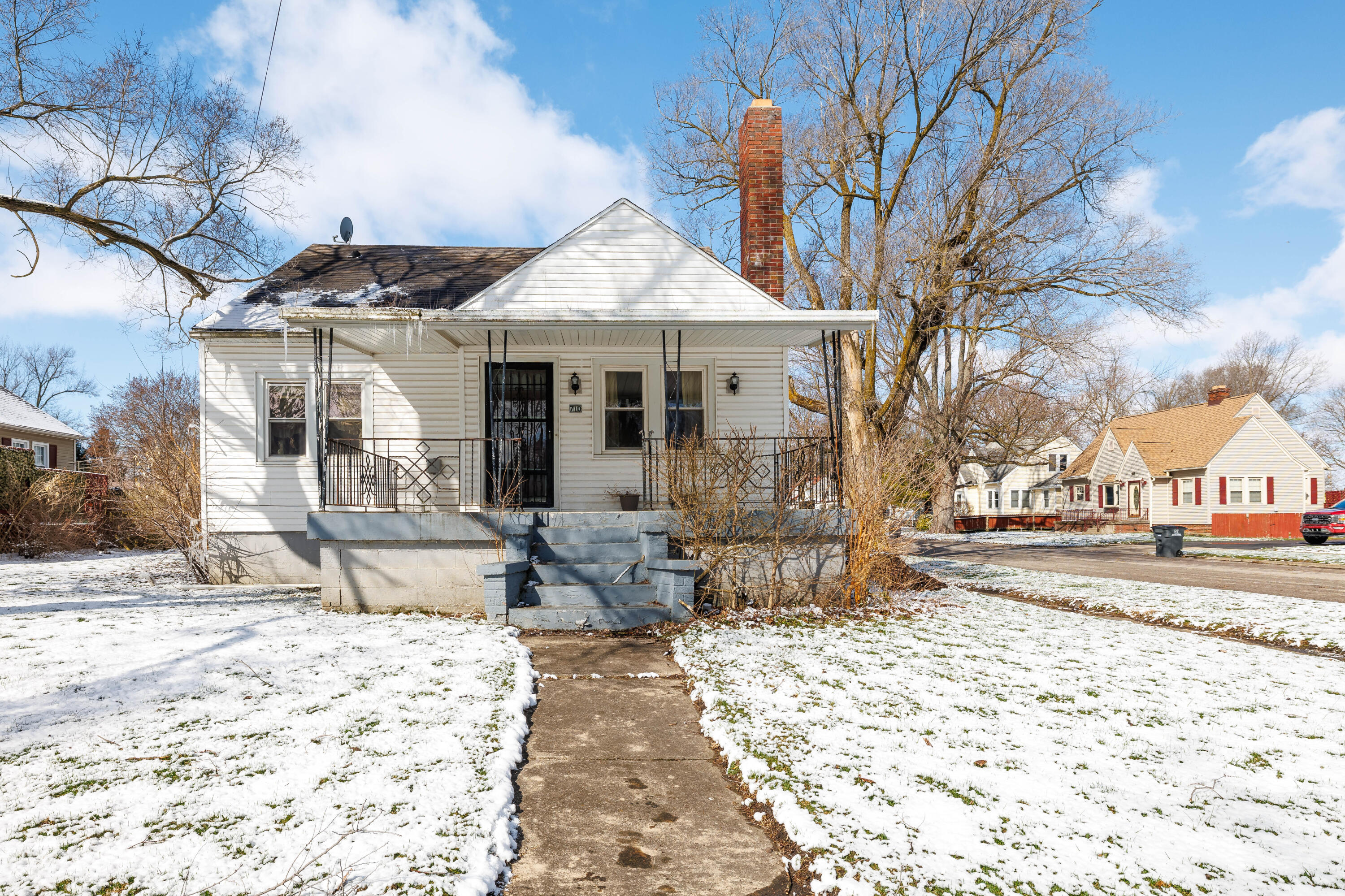 710 N 2nd Street, Kentland, IN 47951; Image #2