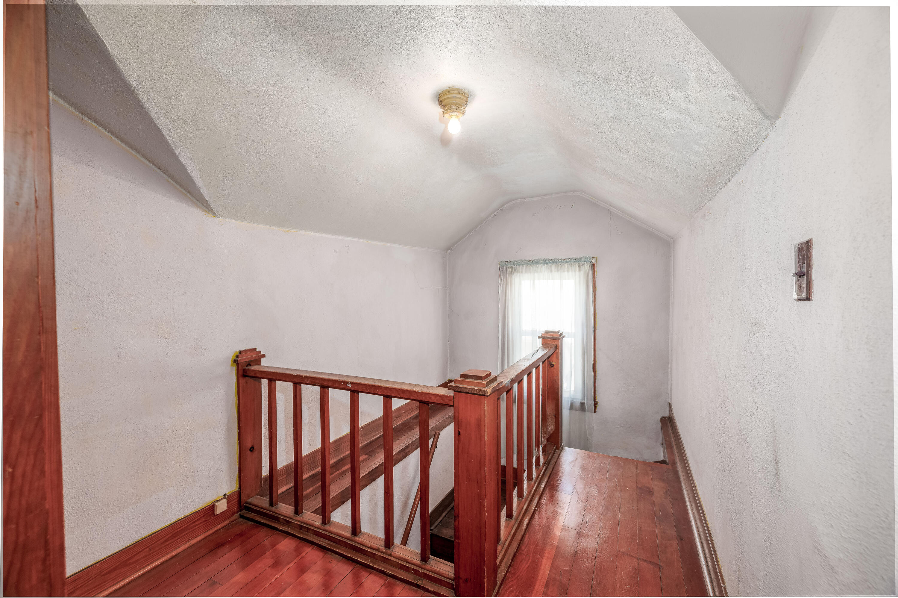 710 N 2nd Street, Kentland, IN 47951; Image #26