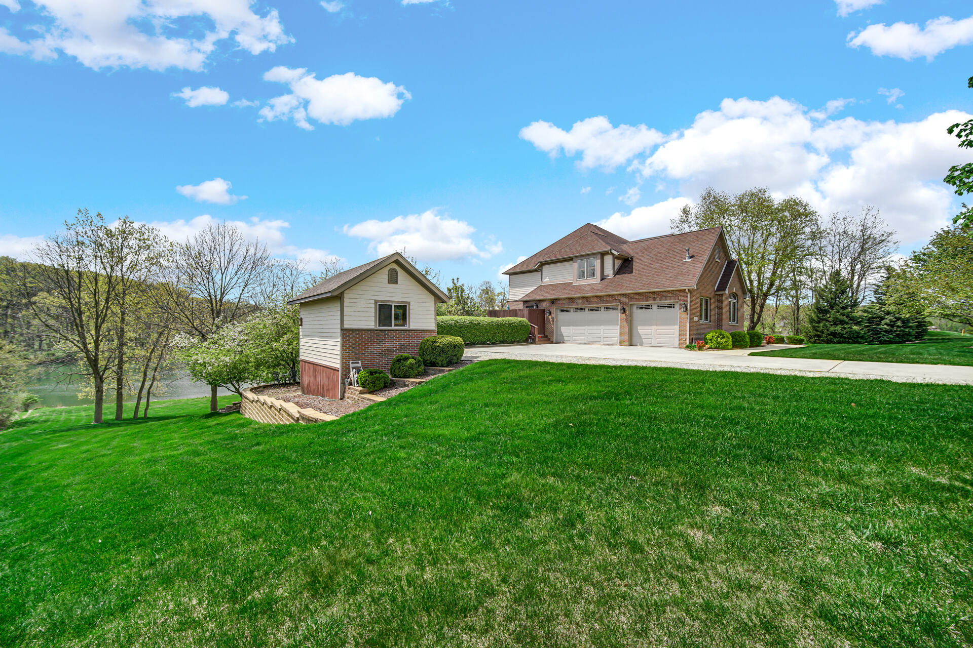 84 Liberty Lakes Drive, Valparaiso, IN 46385; Image #35