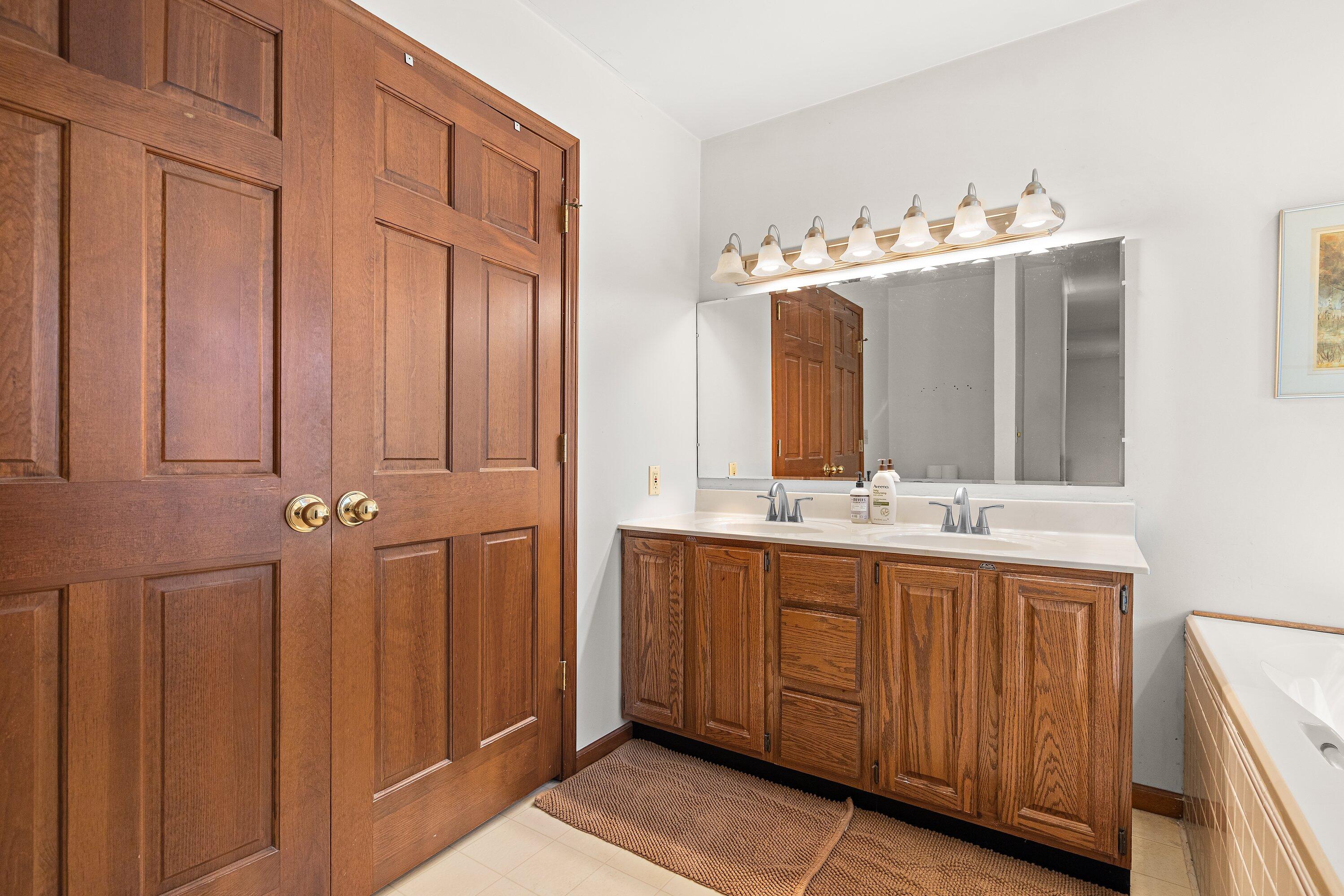 218 Woodsview Street, Michigan City, IN 46360; Image #15