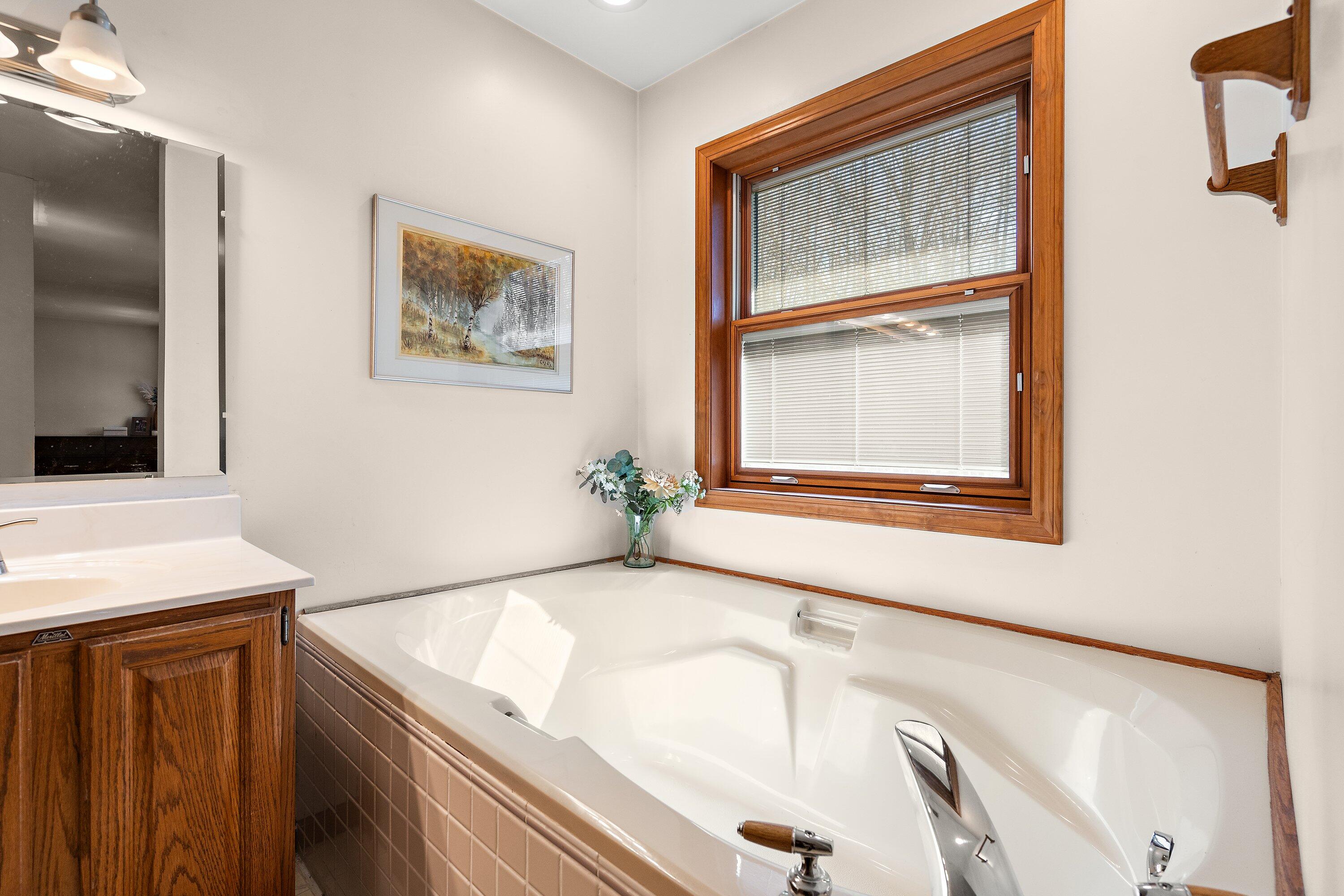 218 Woodsview Street, Michigan City, IN 46360; Image #16