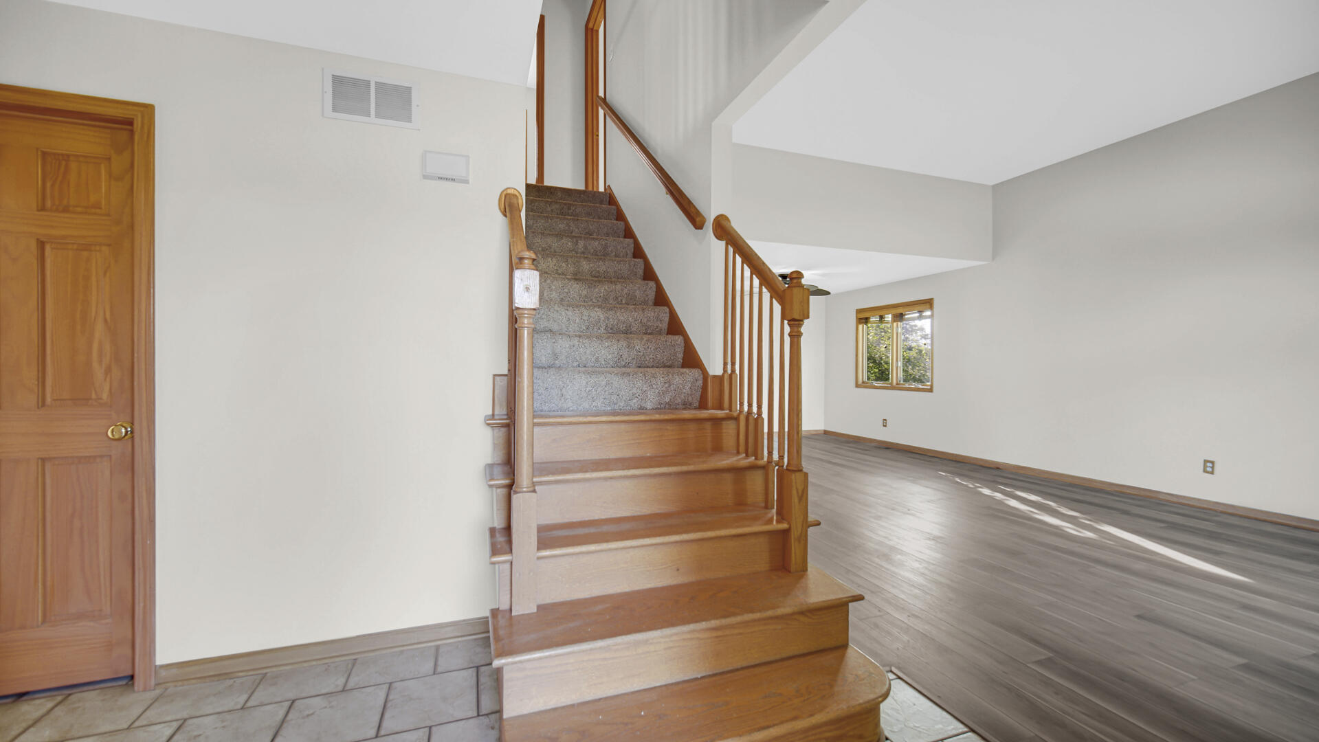 11616 Barberry Court, St. John, IN 46373; Image #6