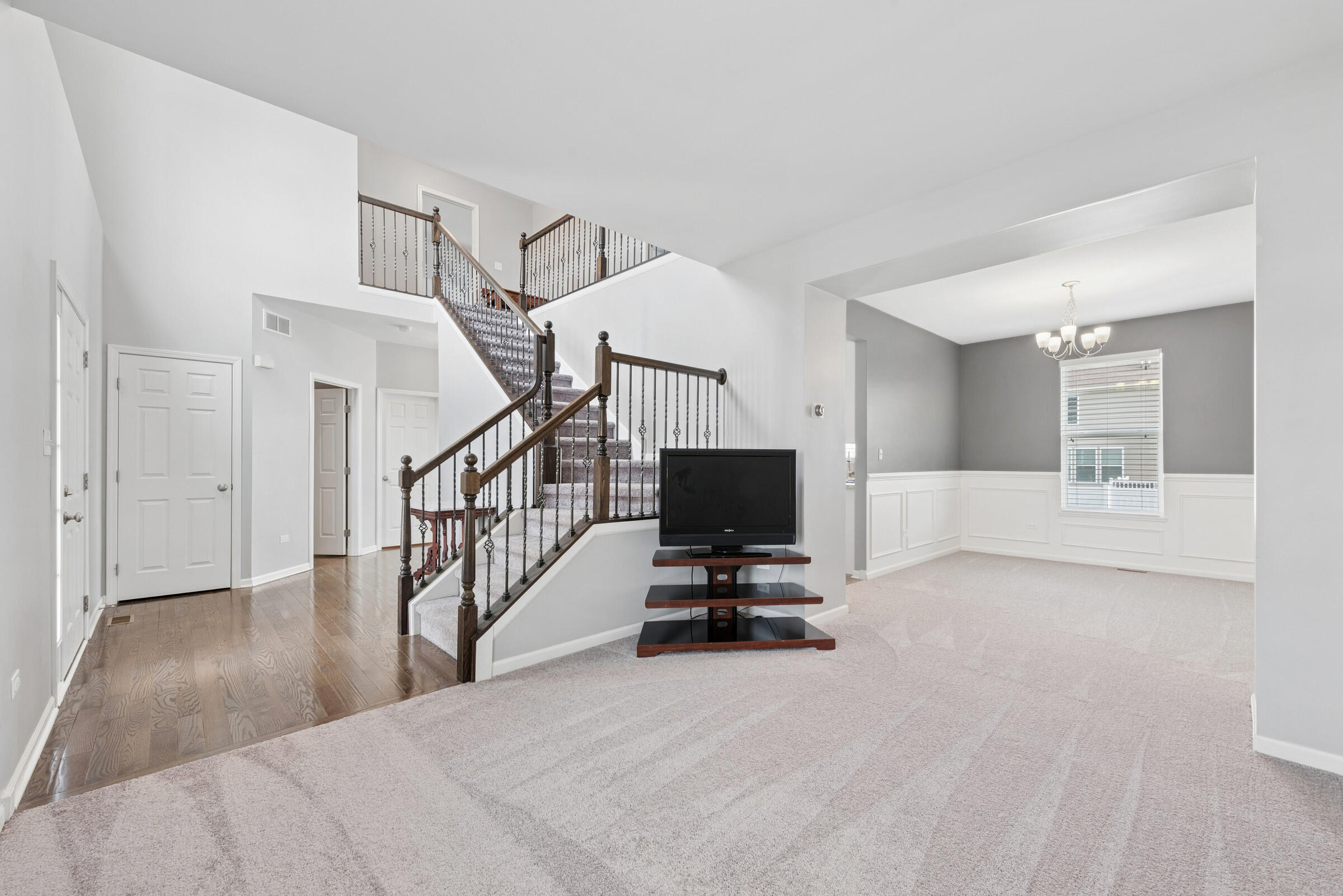 11155 Ohio Street, Crown Point, IN 46307; Image #2