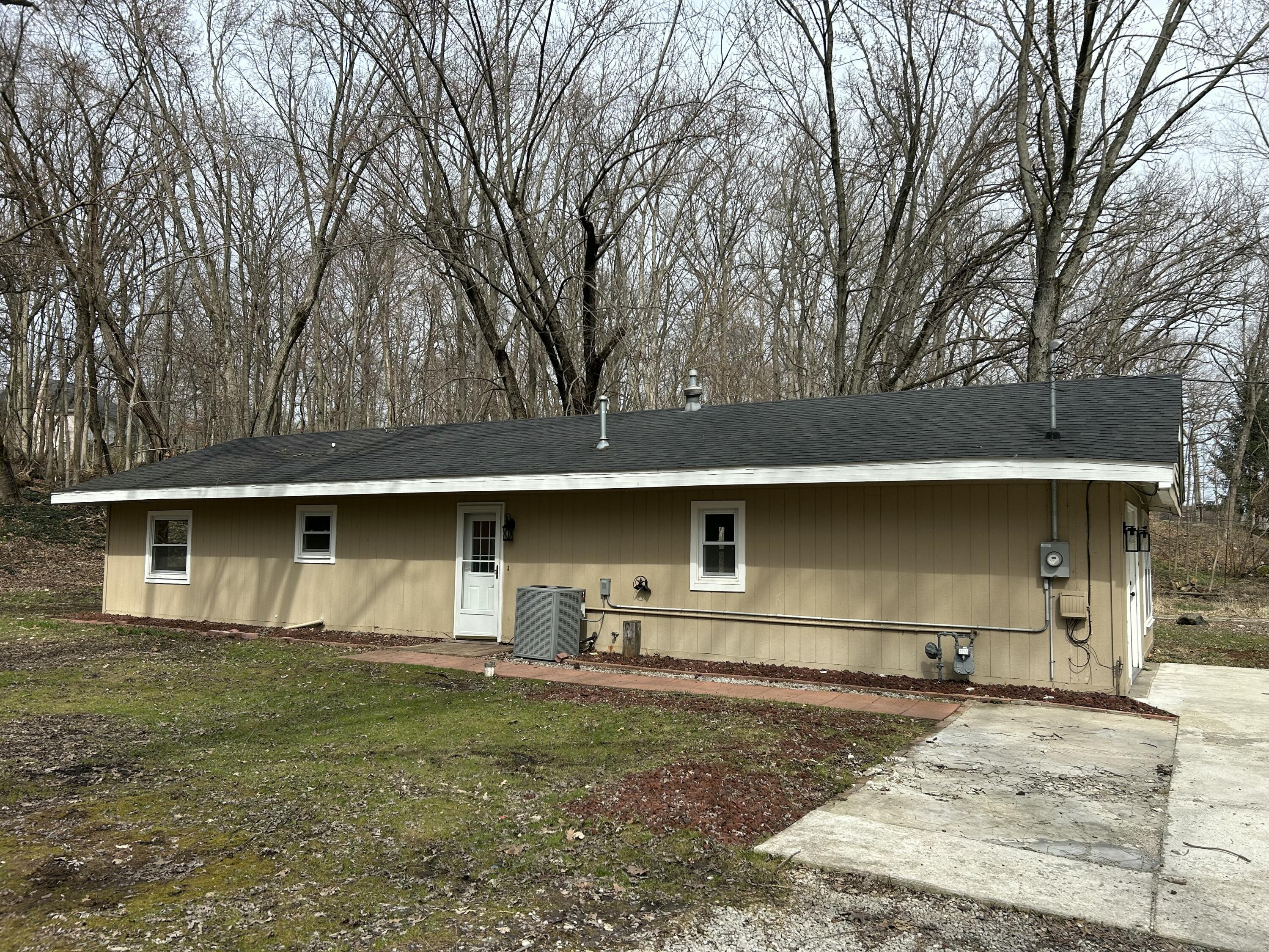 4609 Bear Lane, Valparaiso, IN 46383; Image #19