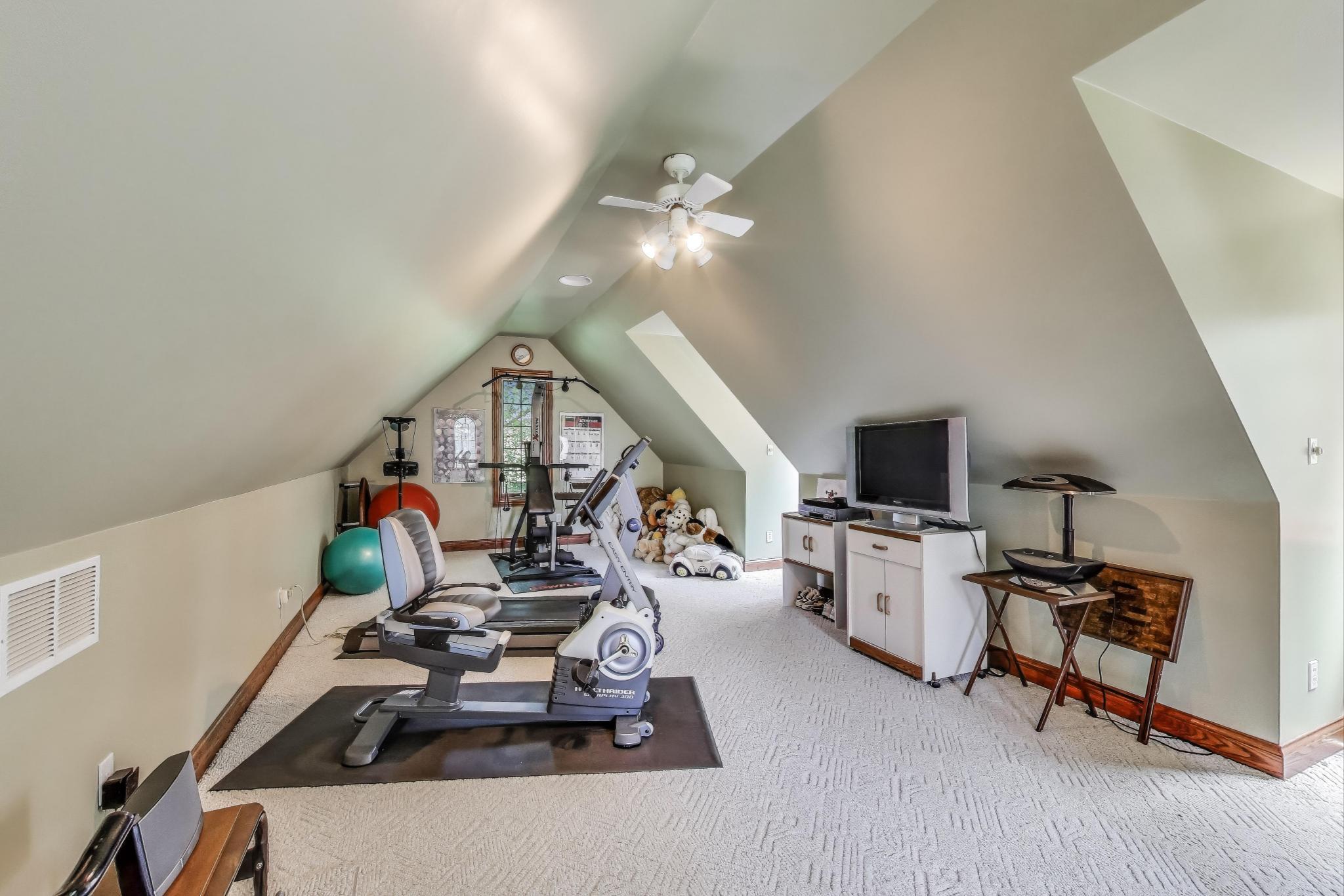 273 Bridlewood Lane, Valparaiso, IN 46385; Image #32