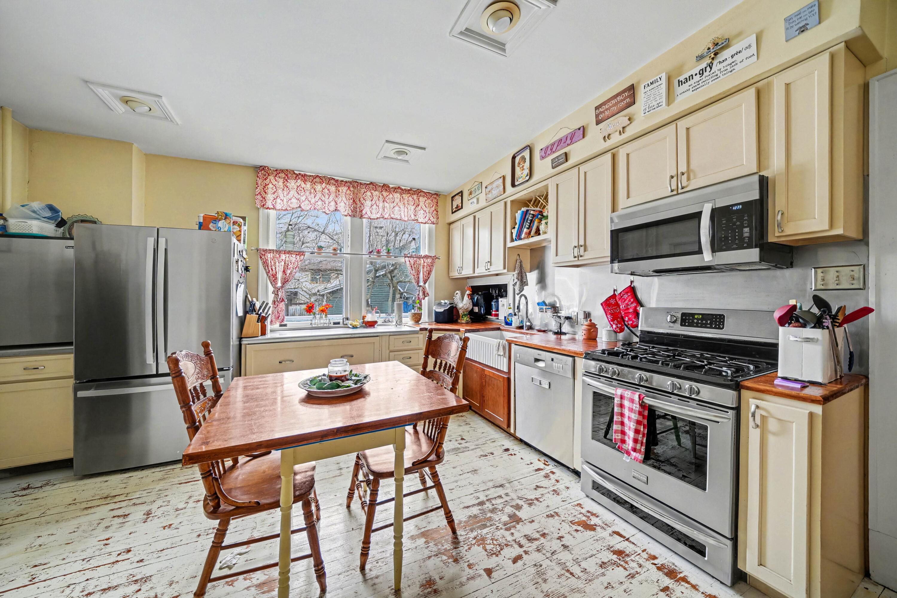 616 C Street, La Porte, IN 46350; Image #28