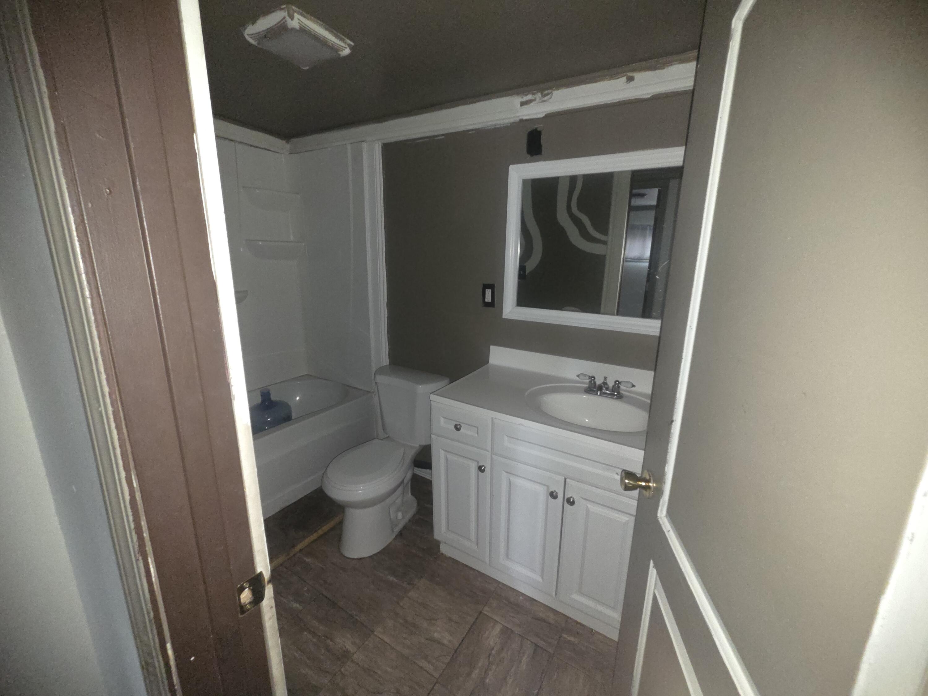 3500 E 35th Avenue, Lake Station, IN 46405; Image #10