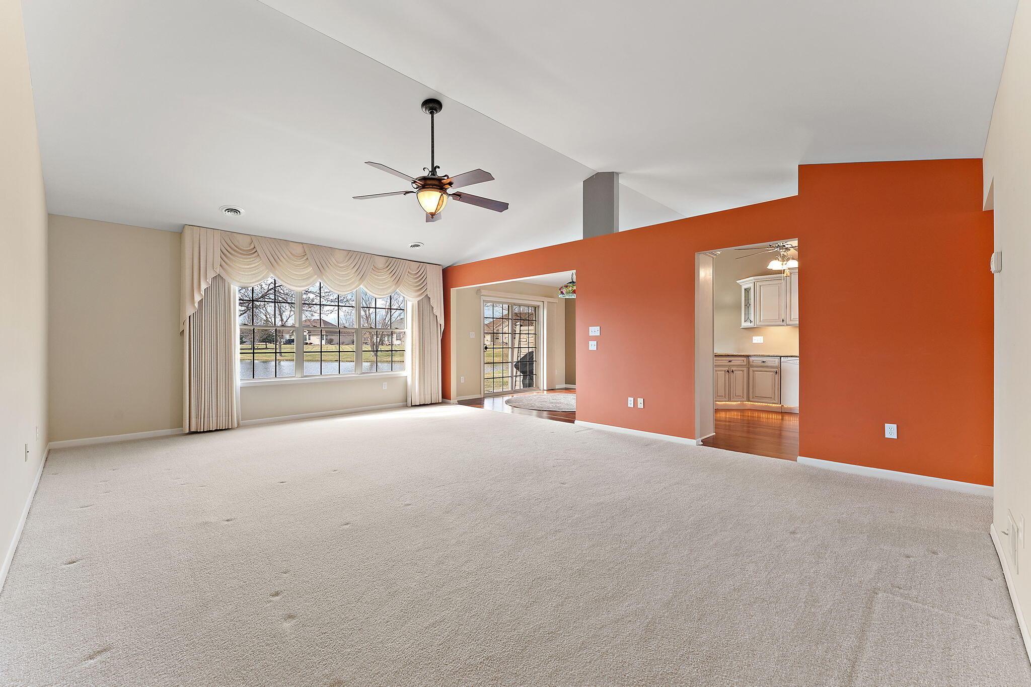 901 Veterans Lane, Crown Point, IN 46307; Image #6