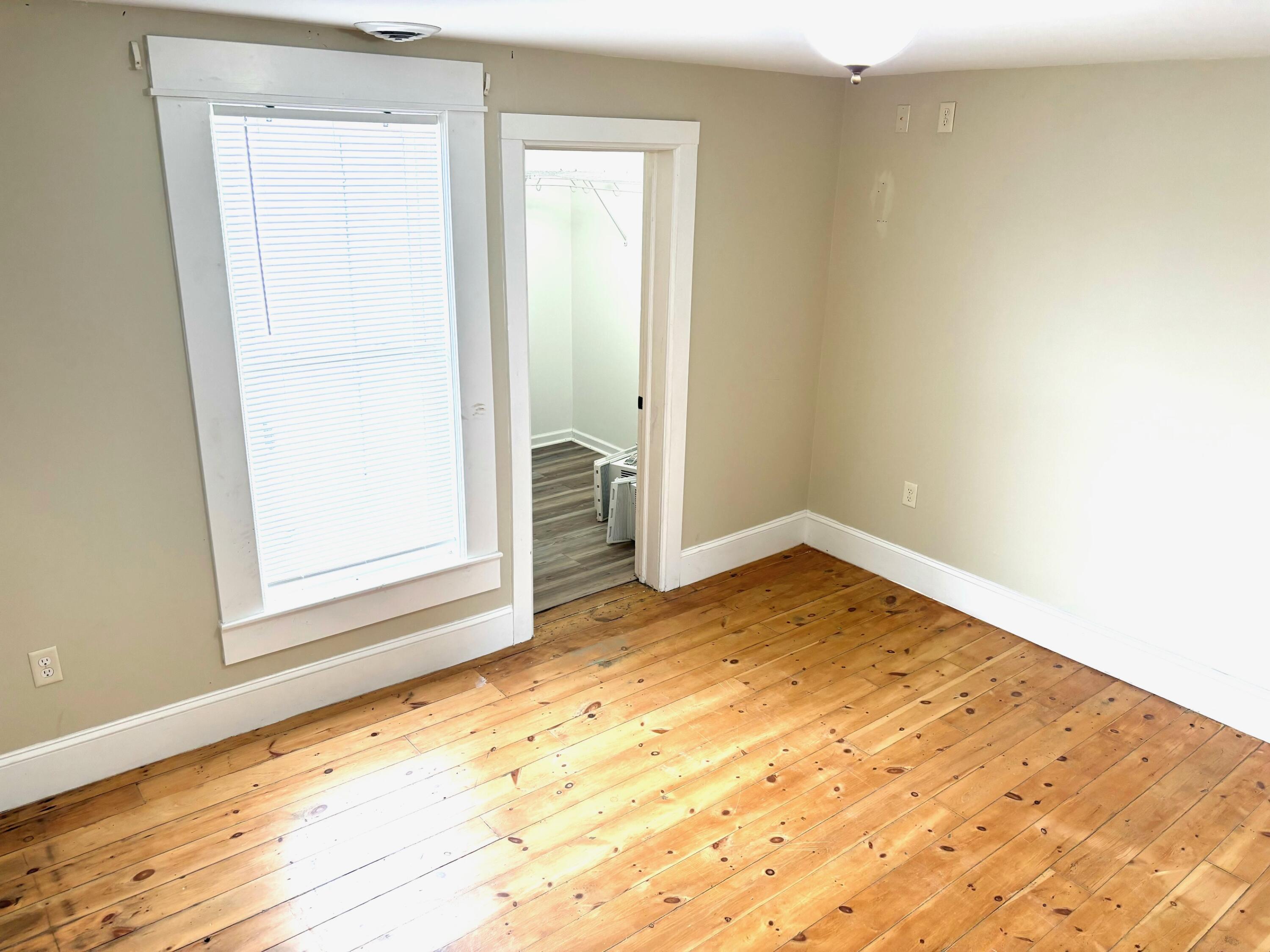611 Niles Street, La Porte, IN 46350; Image #11