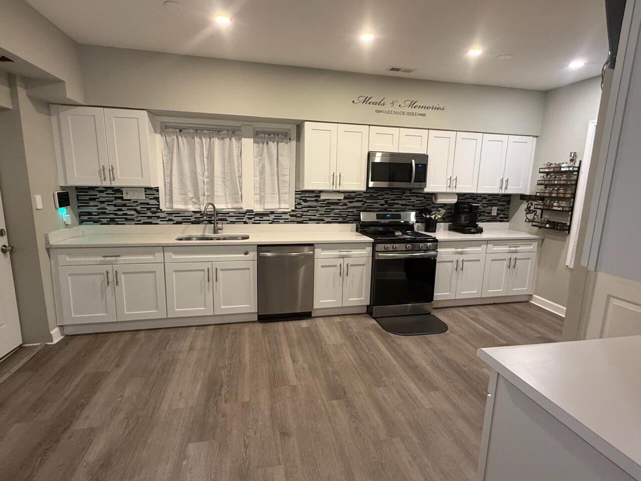 140 Morningside Avenue, Gary, IN 46408; Image #12