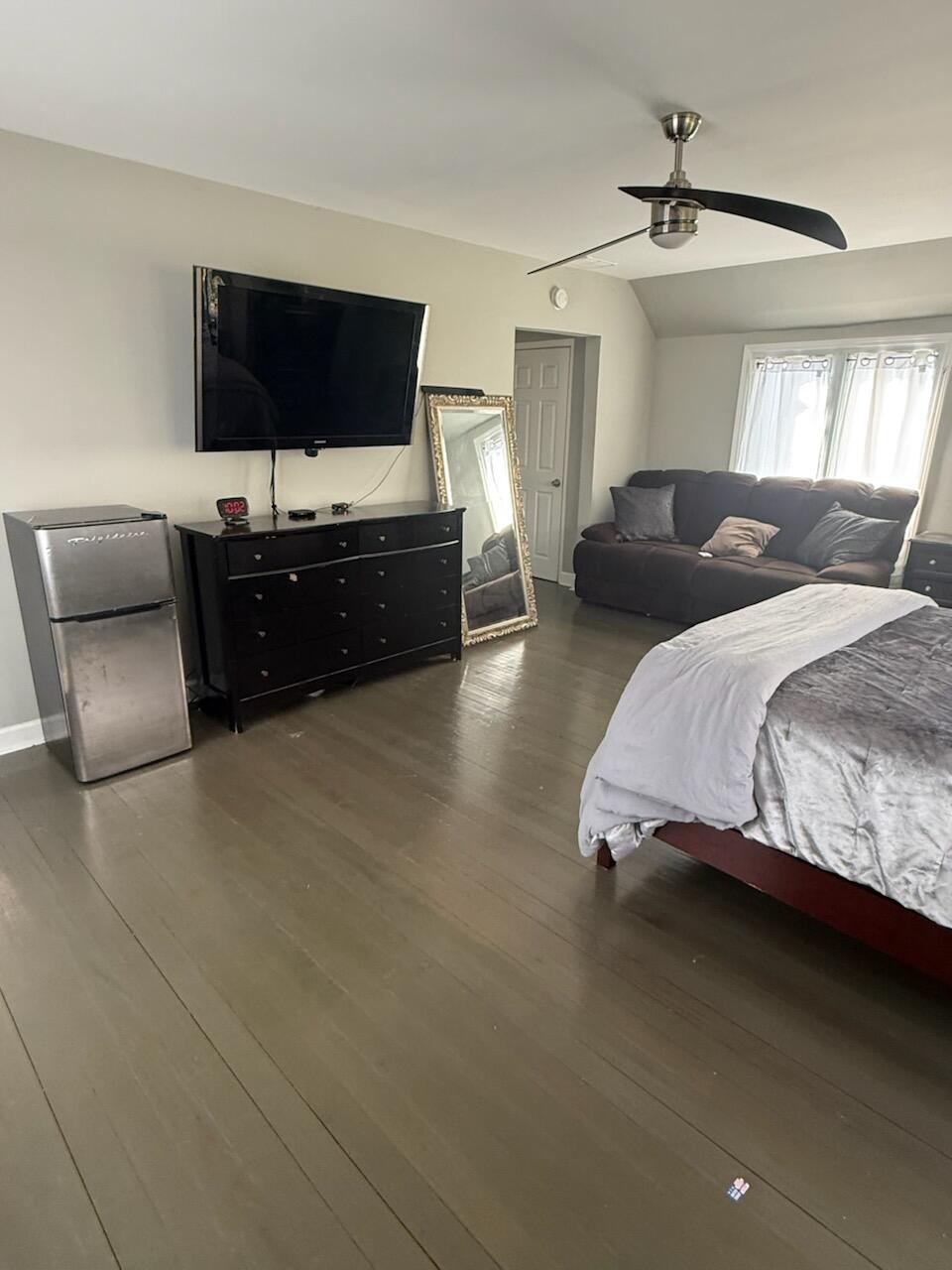 140 Morningside Avenue, Gary, IN 46408; Image #21