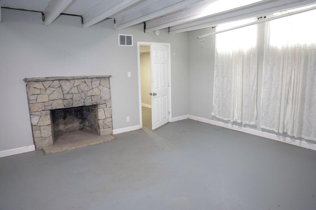 140 Morningside Avenue, Gary, IN 46408; Image #32
