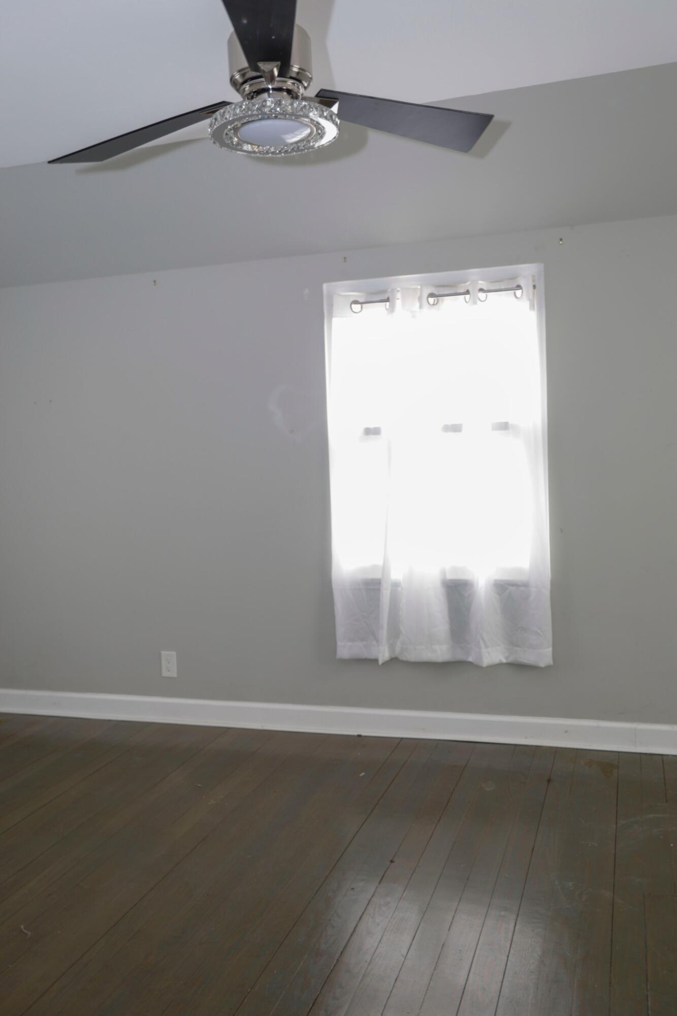 140 Morningside Avenue, Gary, IN 46408; Image #42