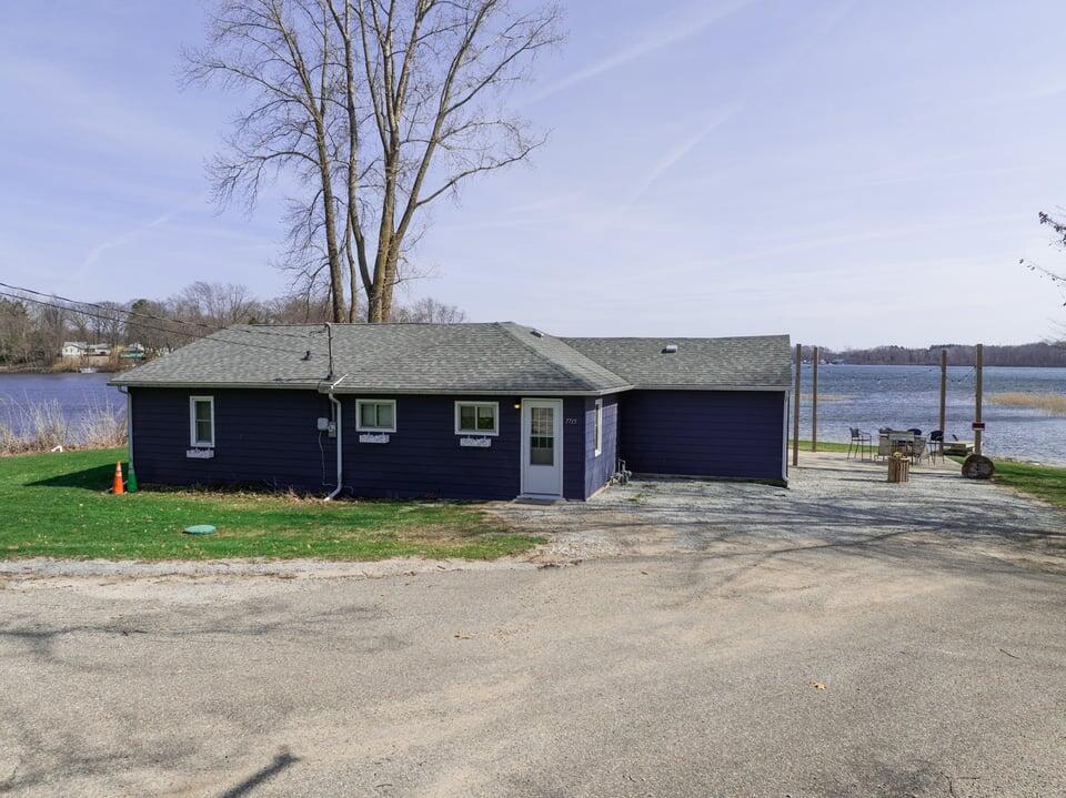 7715 N Spruce Lane, New Carlisle, IN 46552; Image #44