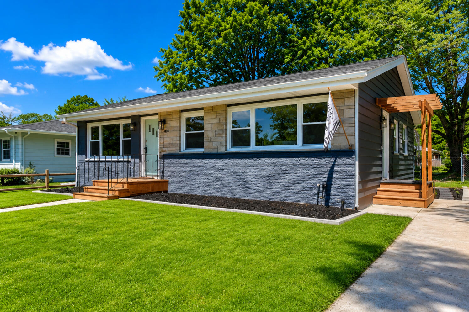 414 Holly Road, Michigan City, IN 46360; Image #2
