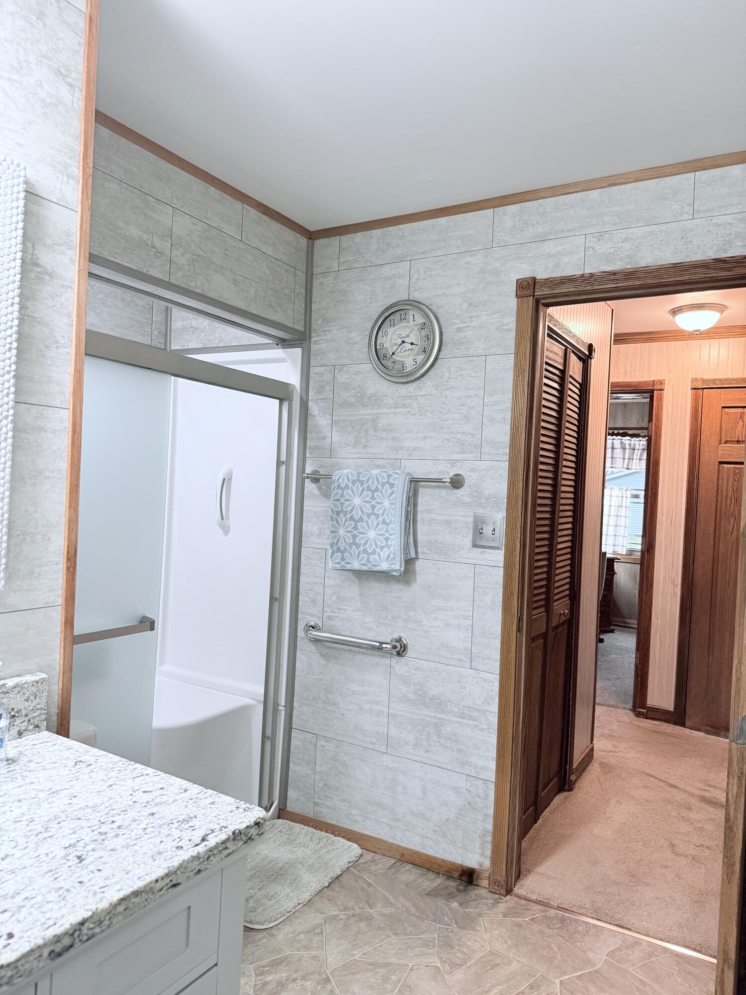 2400 E Cleveland Avenue, Hobart, IN 46342; Image #19