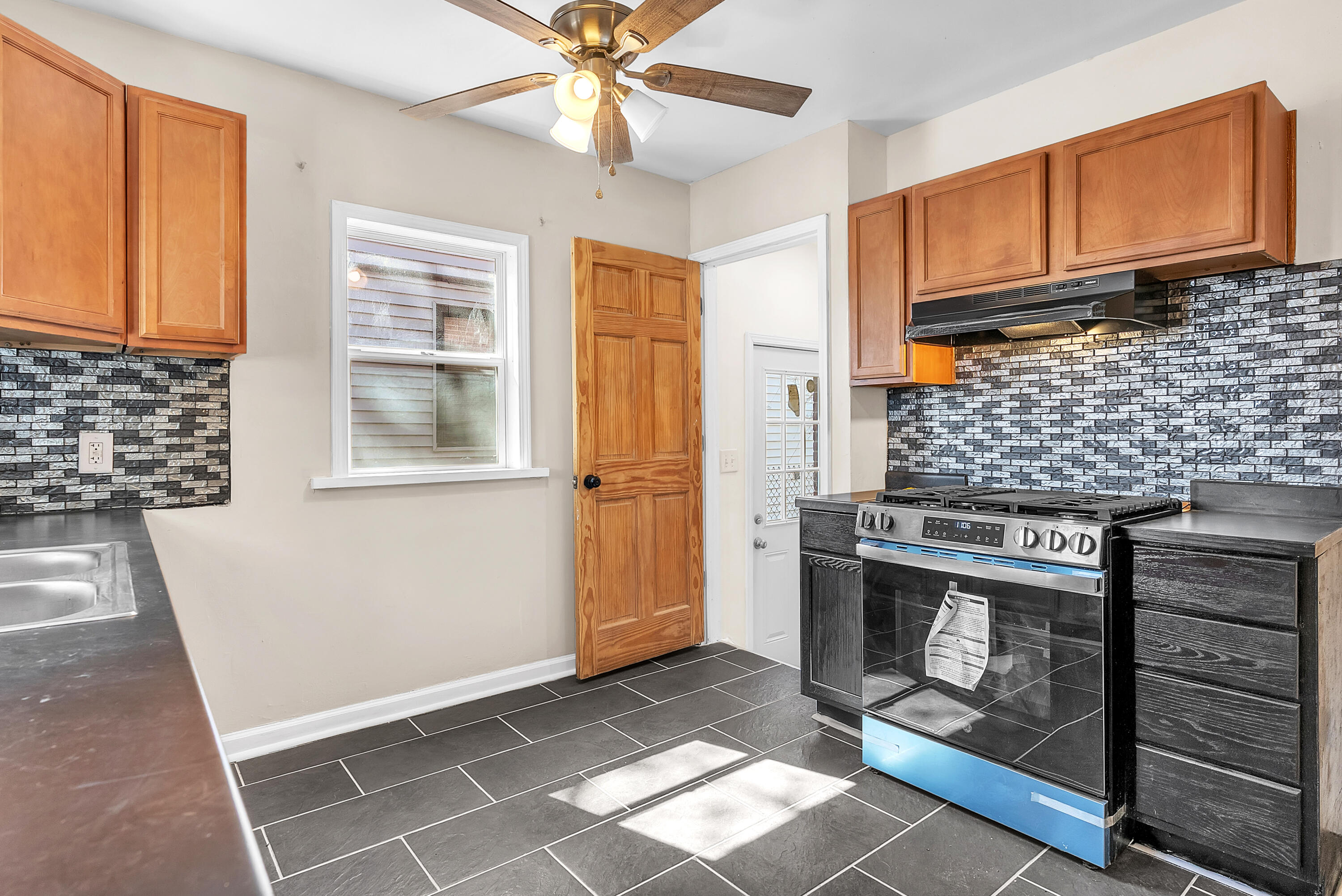 263 Rutledge Street, Gary, IN 46404; Image #13