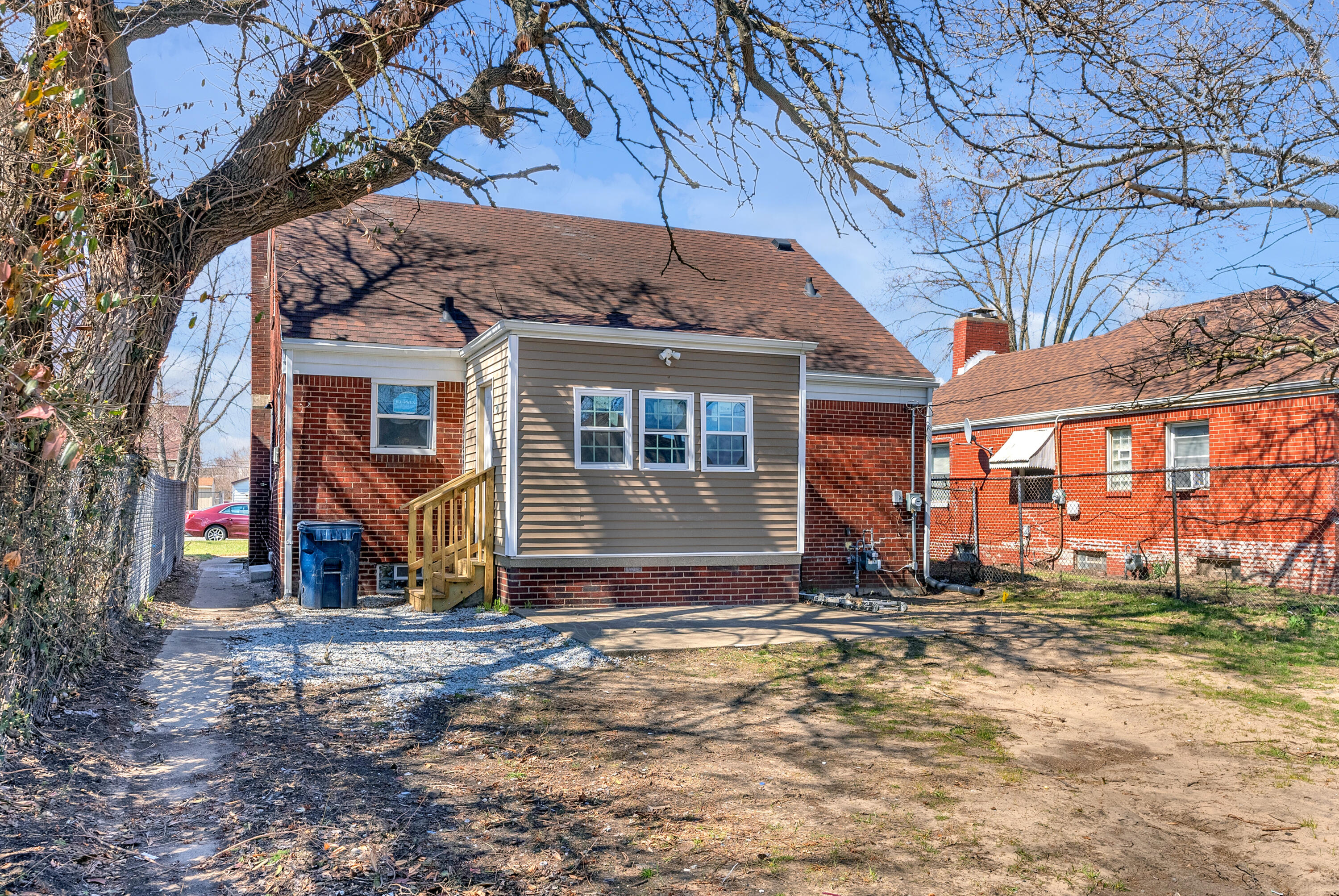 263 Rutledge Street, Gary, IN 46404; Image #3