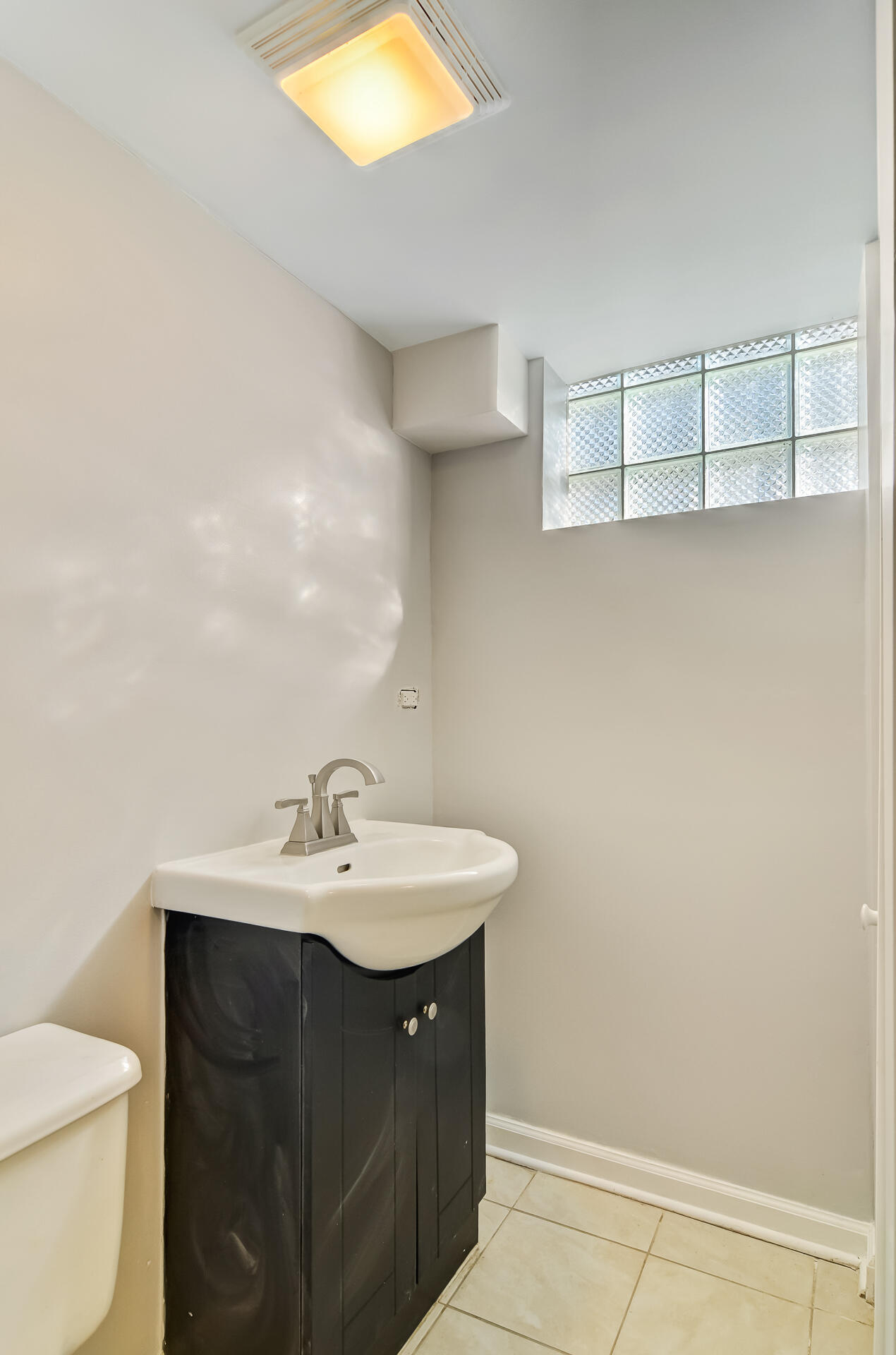 7204 Schneider Avenue, Hammond, IN 46323; Image #20