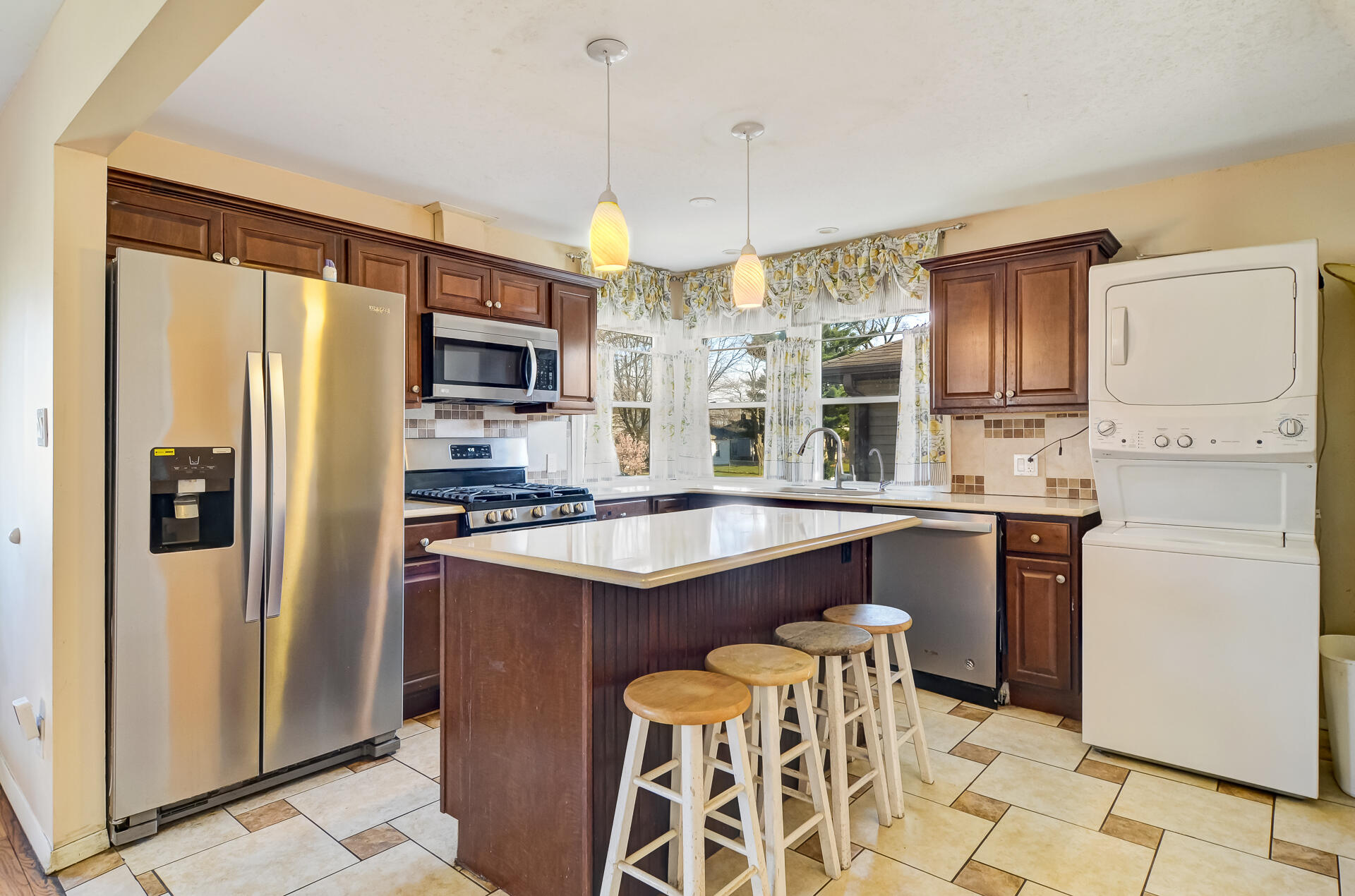 7204 Schneider Avenue, Hammond, IN 46323; Image #9