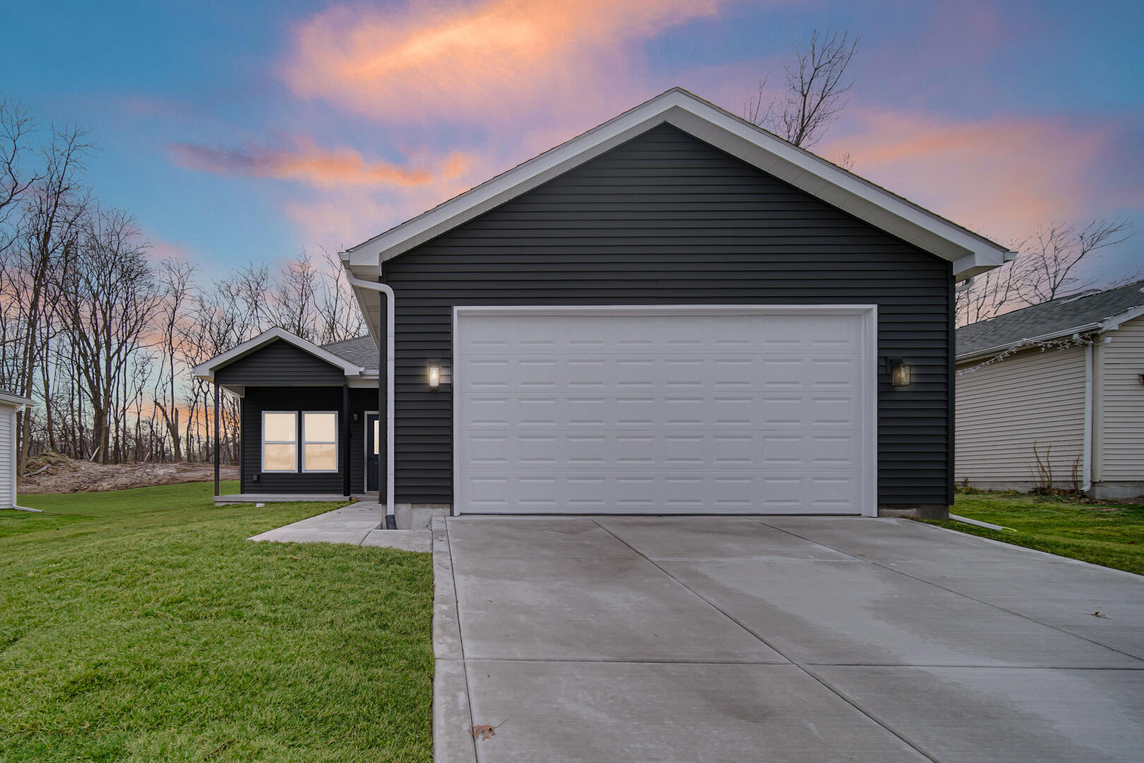 3933 Riverdale Avenue, Lake Station, IN 46405; Image #2