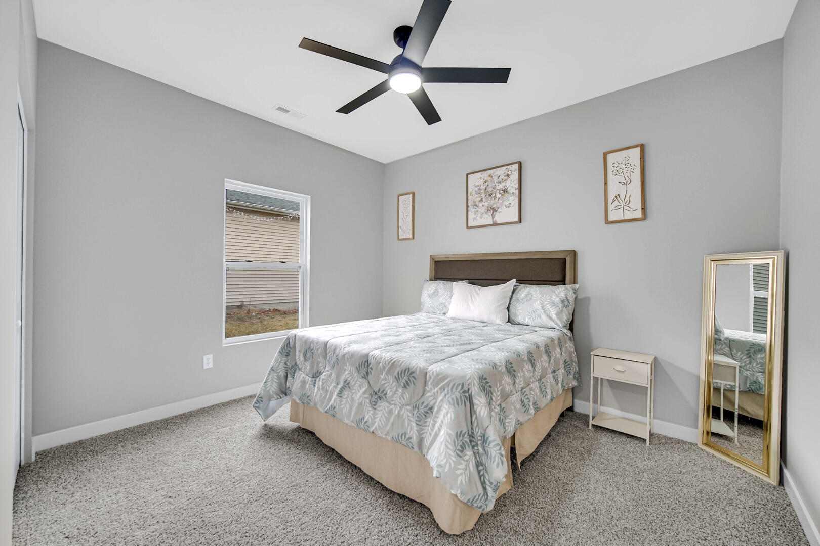 3933 Riverdale Avenue, Lake Station, IN 46405; Image #20