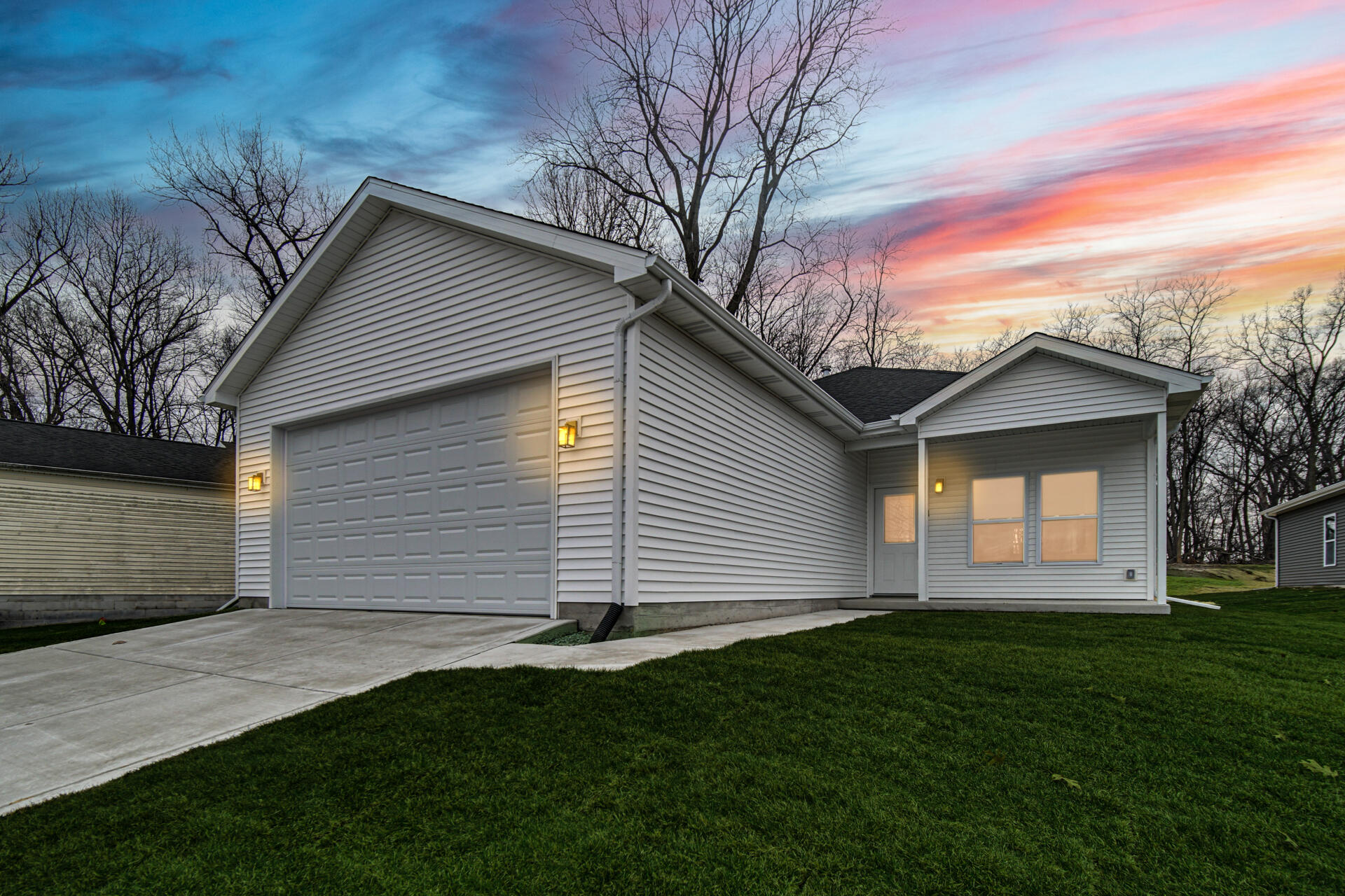 3941 Riverdale Avenue, Lake Station, IN 46405; Image #2
