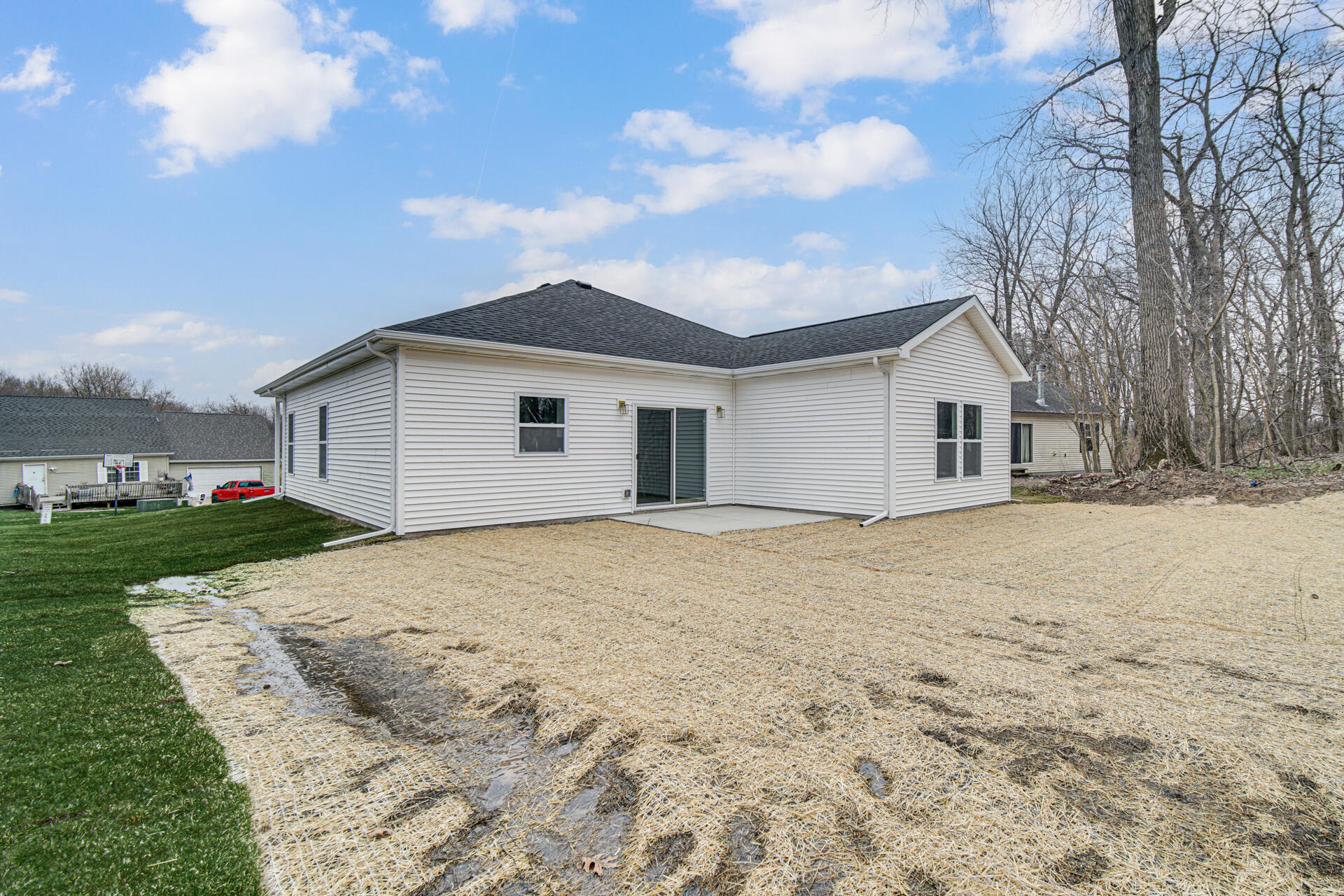 3941 Riverdale Avenue, Lake Station, IN 46405; Image #22