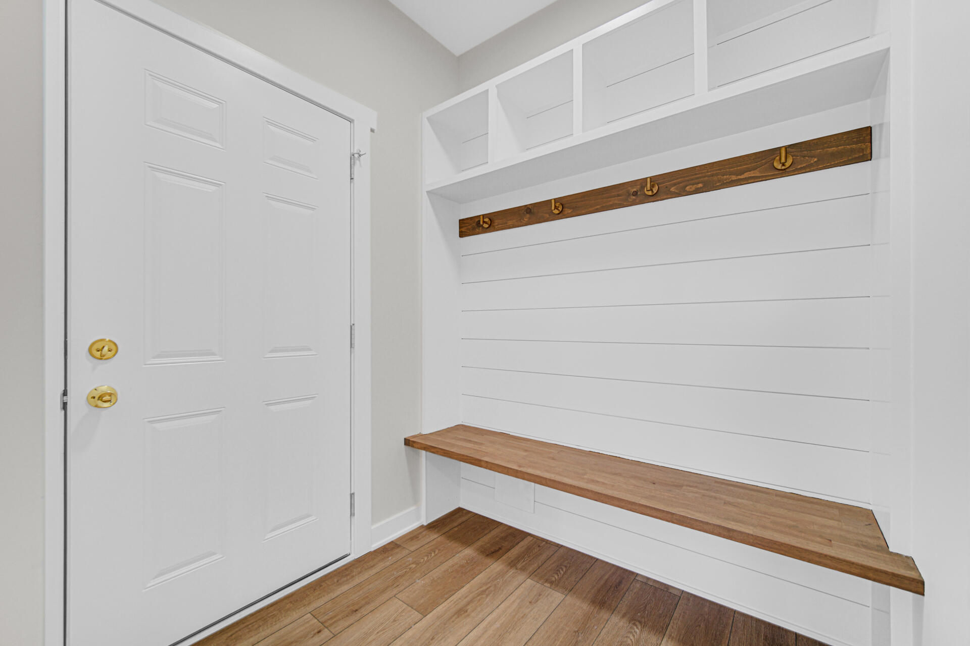 3941 Riverdale Avenue, Lake Station, IN 46405; Image #5